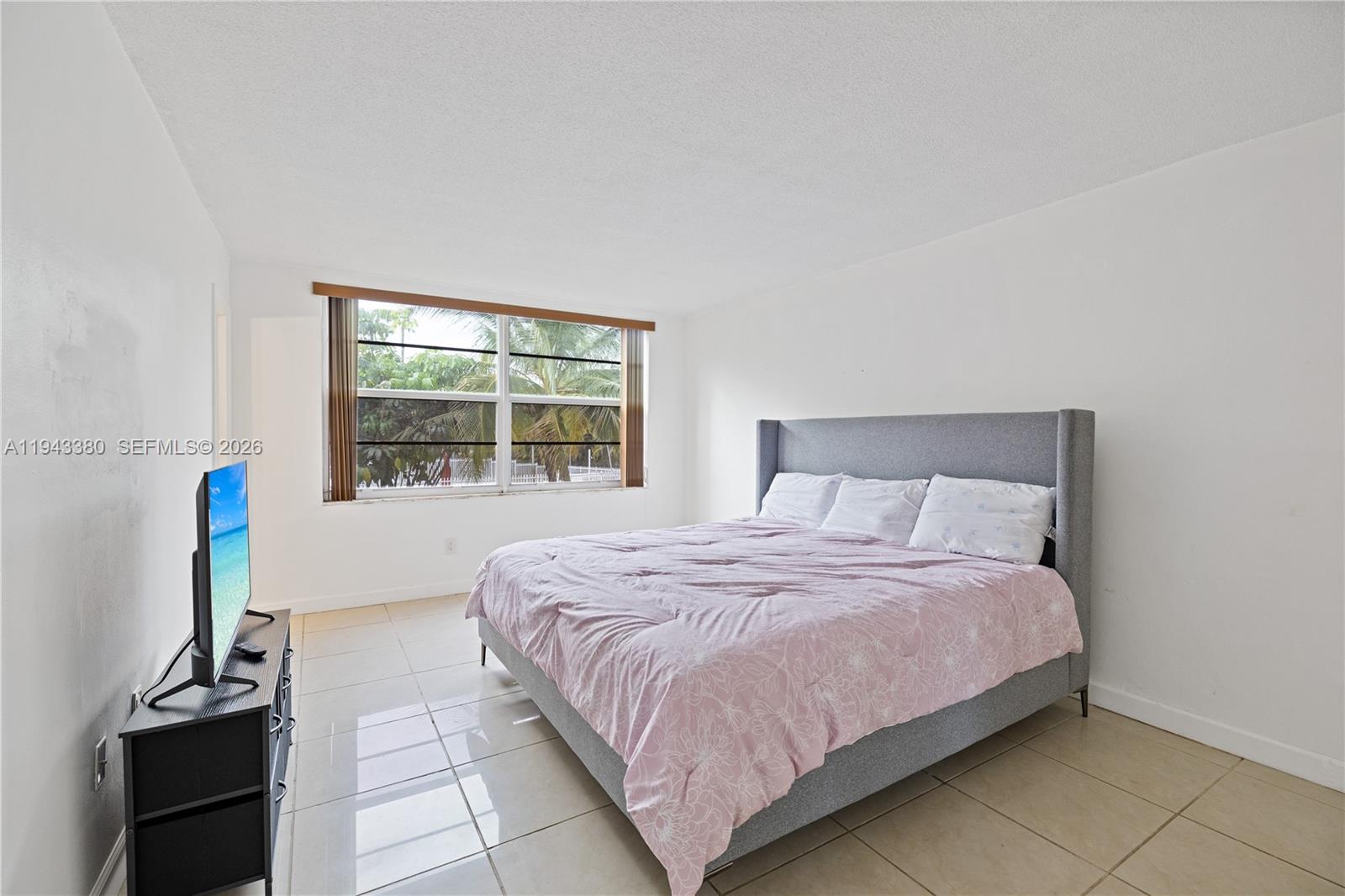 C216 2 / 2 1156 sq. ft. $ 2026-05-18 0 foto