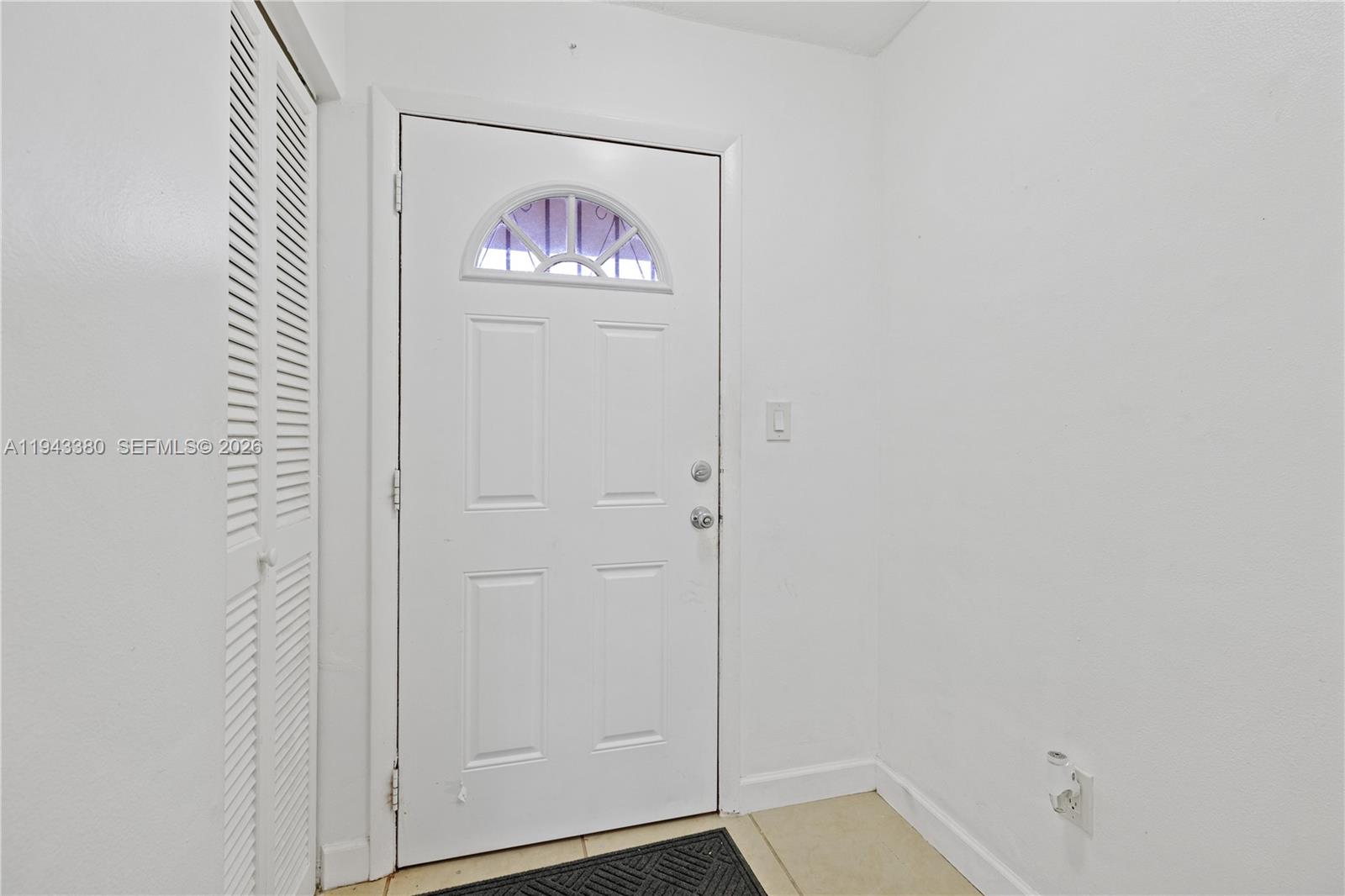 C216 2 / 2 1156 sq. ft. $ 2026-05-18 0 foto
