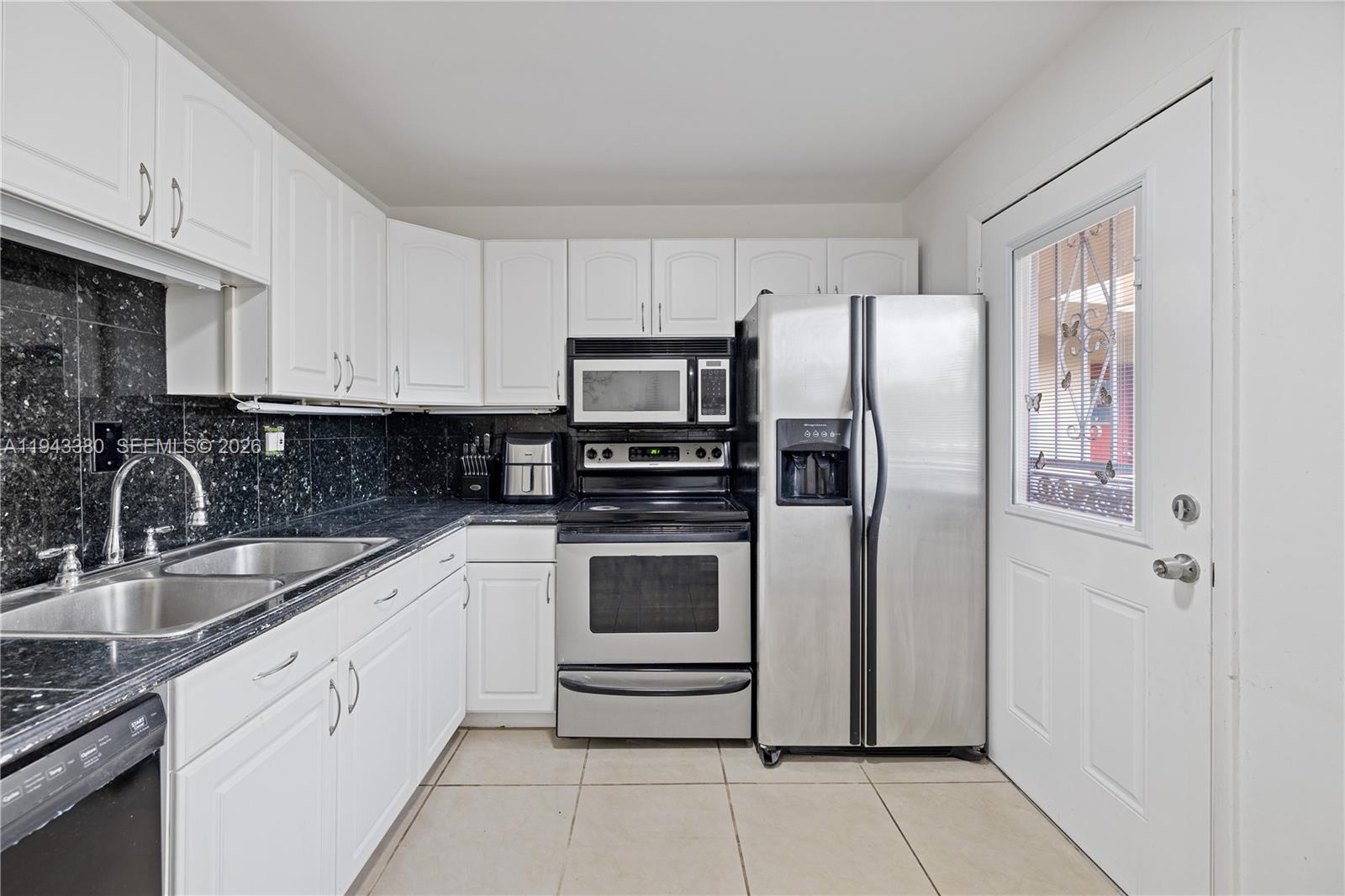 C216 2 / 2 1156 sq. ft. $ 2026-05-18 0 foto