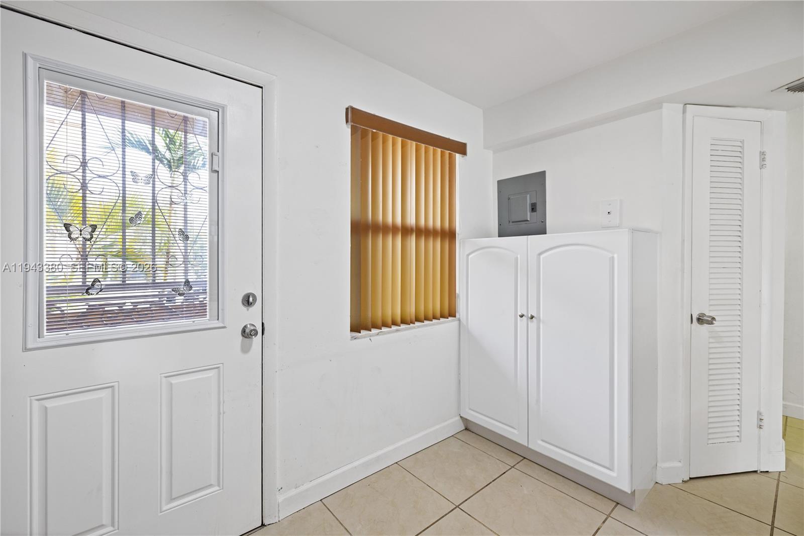C216 2 / 2 1156 sq. ft. $ 2026-05-18 0 foto