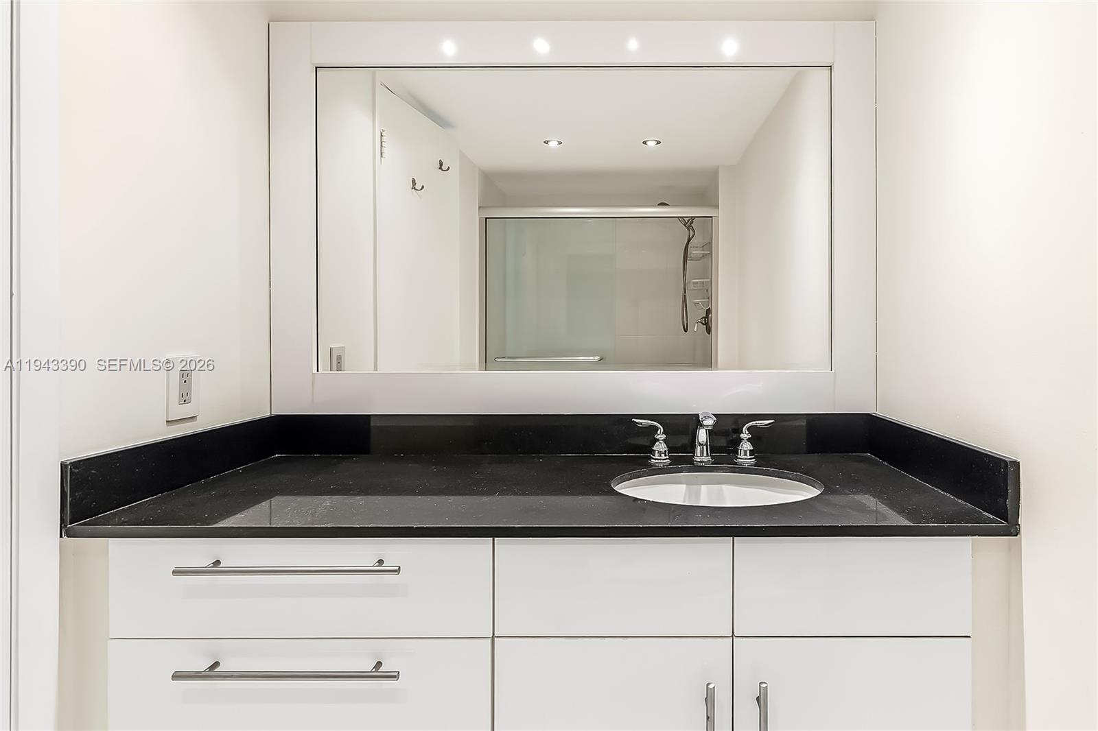 Photo of 1890 Ocean Dr  #1907, Hallandale Beach, Florida, 33009 - 