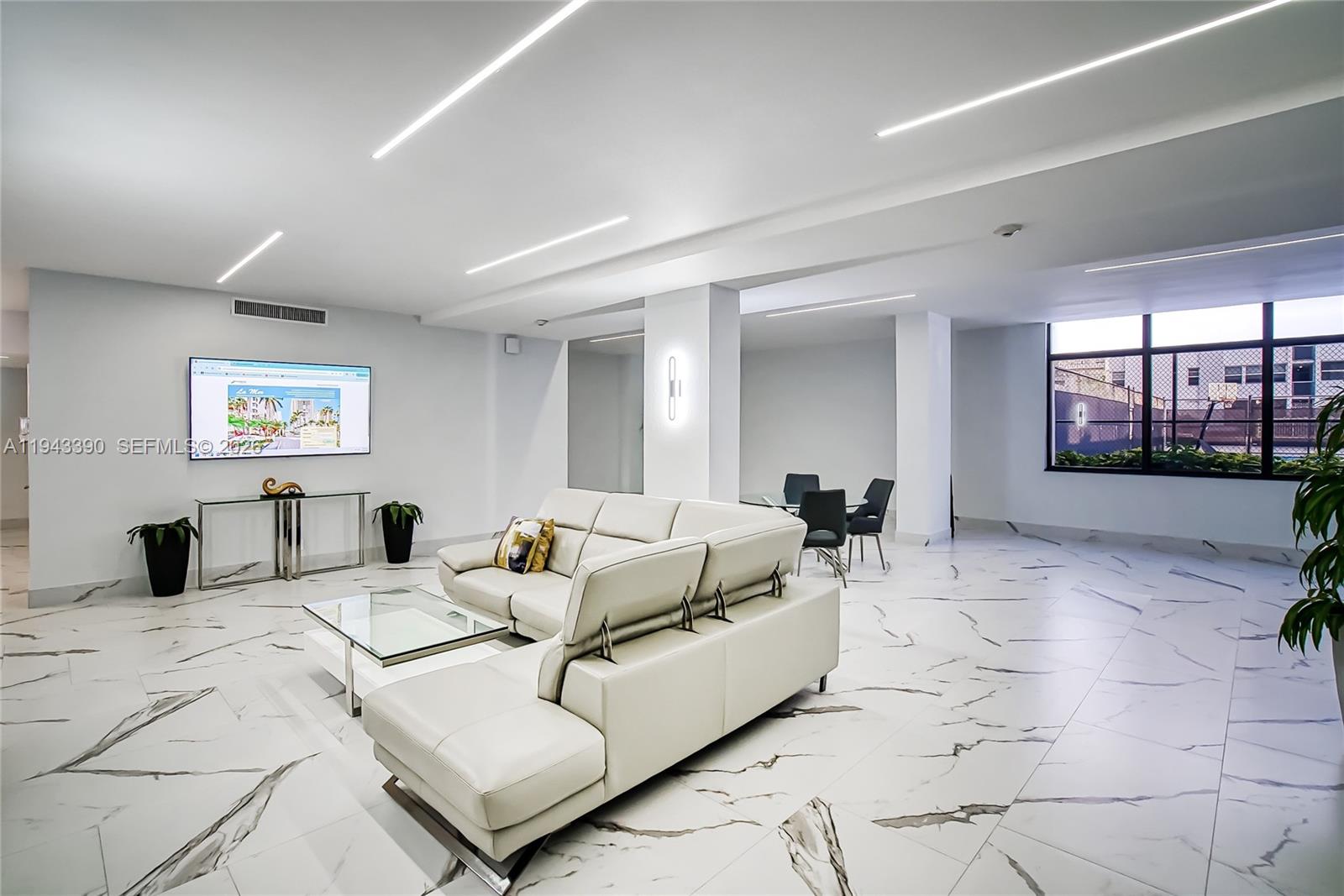 Photo of 1890 Ocean Dr  #1907, Hallandale Beach, Florida, 33009 - 