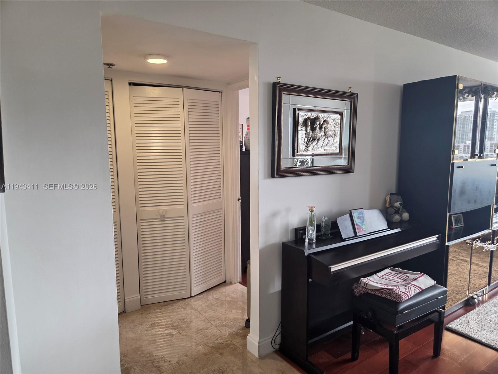 1008 2 / 2 1507 кв.футов $ 2026-01-12 0 Фото