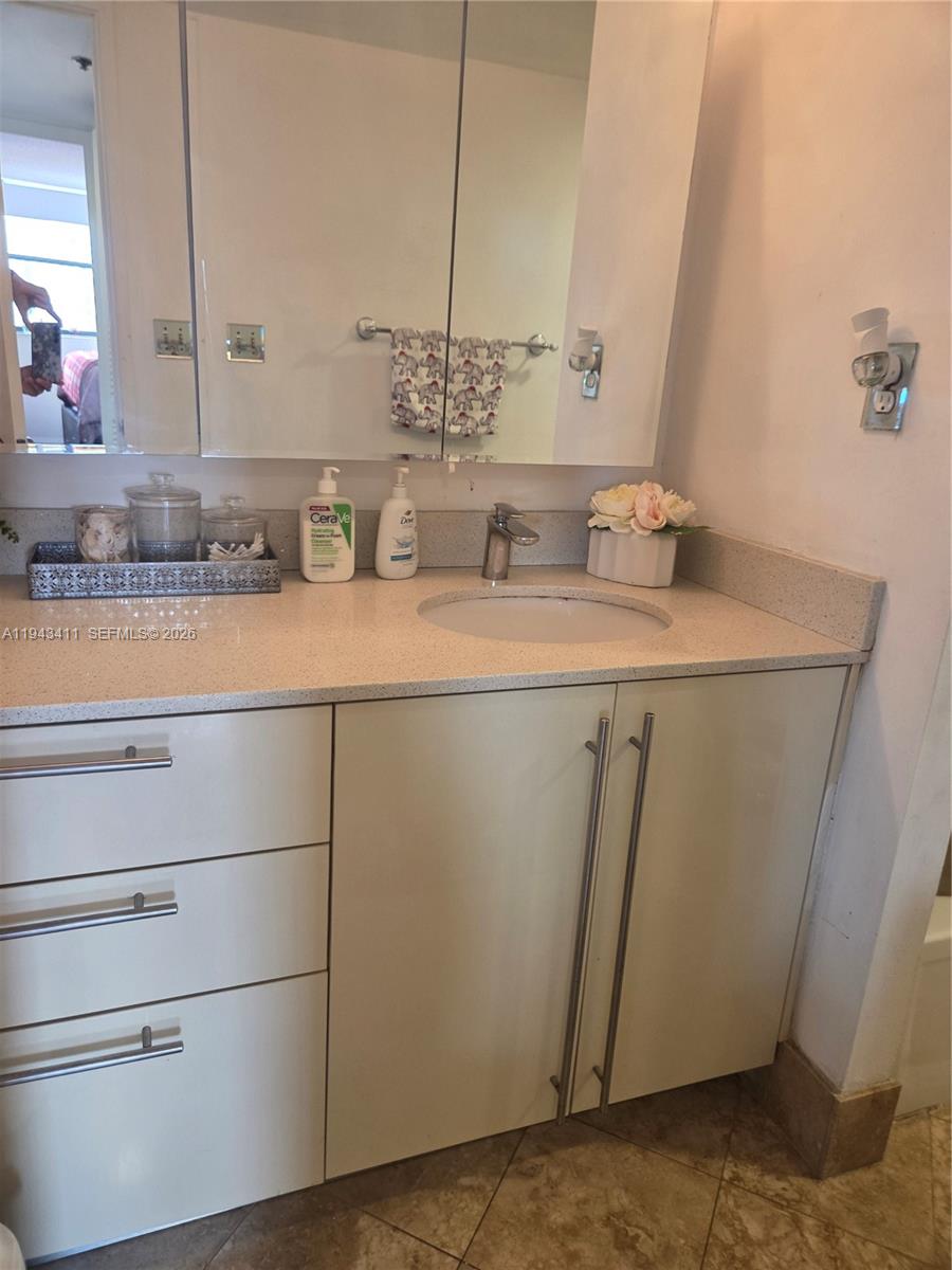 1008 2 / 2 1507 кв.футов $ 2026-01-12 0 Фото