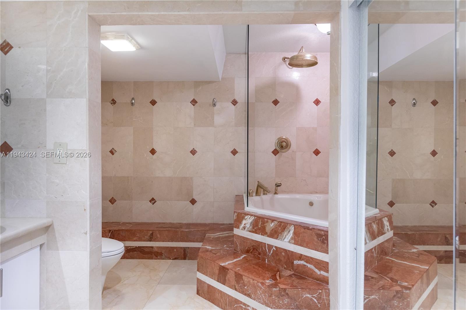 907 2 / 2 1357 кв.футов $ 2026-01-12 0 Фото