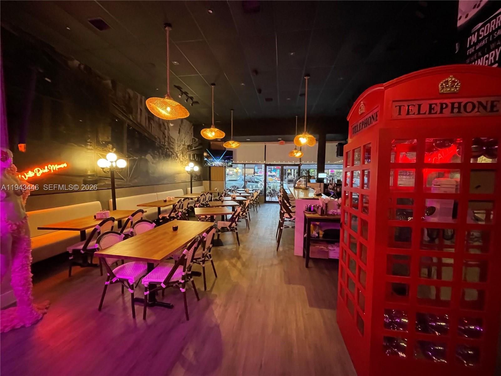   /   кв.футов $ 2026-03-02 0 Фото