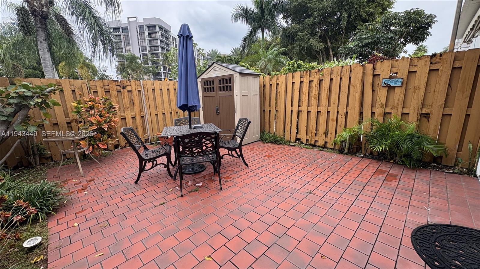 Photo of 808 27th Ave  (808), Hallandale Beach, Florida, 33009 - Bakyard