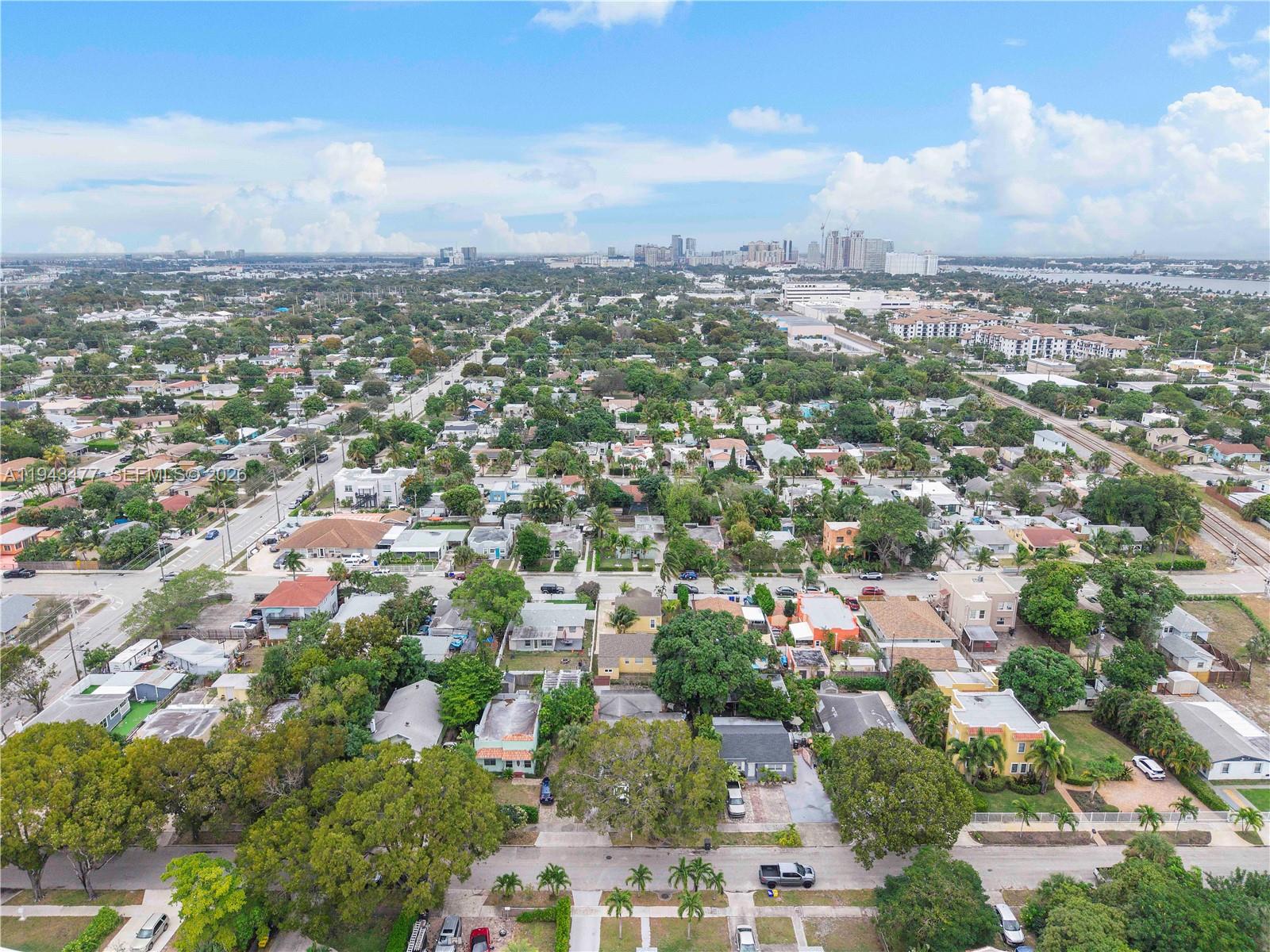   /  1600 кв.футов $ 2026-01-12 0 Фото