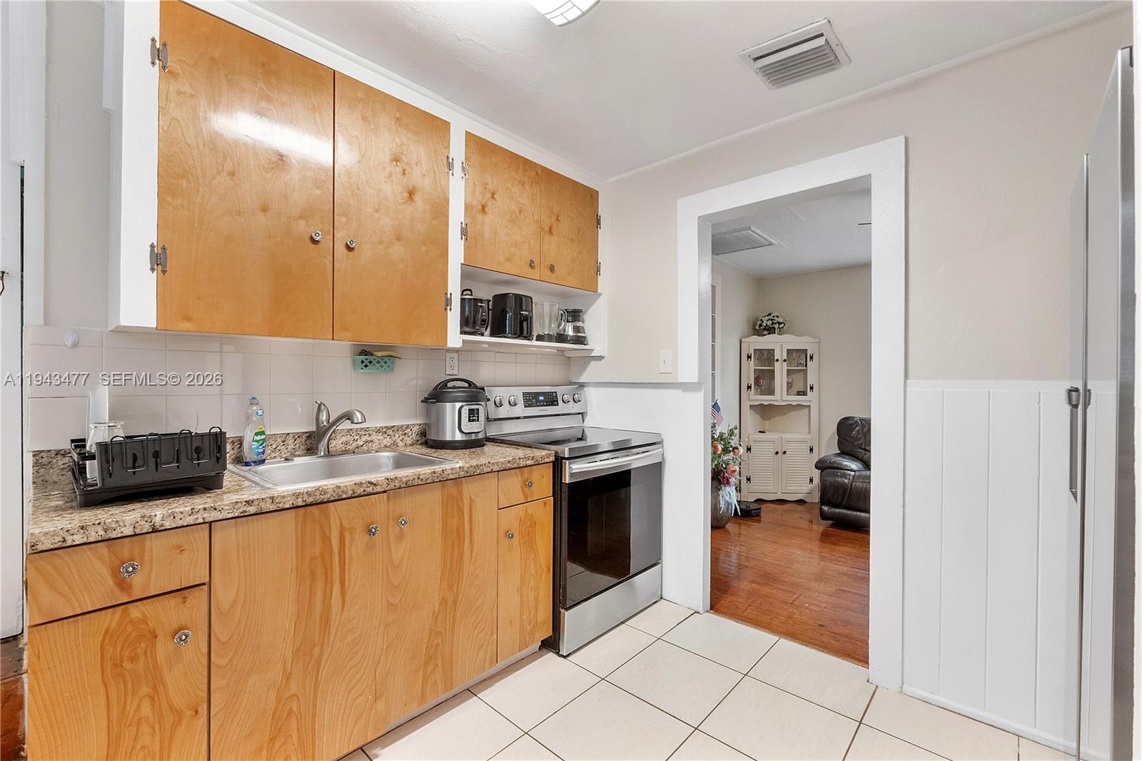   /  1600 кв.футов $ 2026-01-12 0 Фото