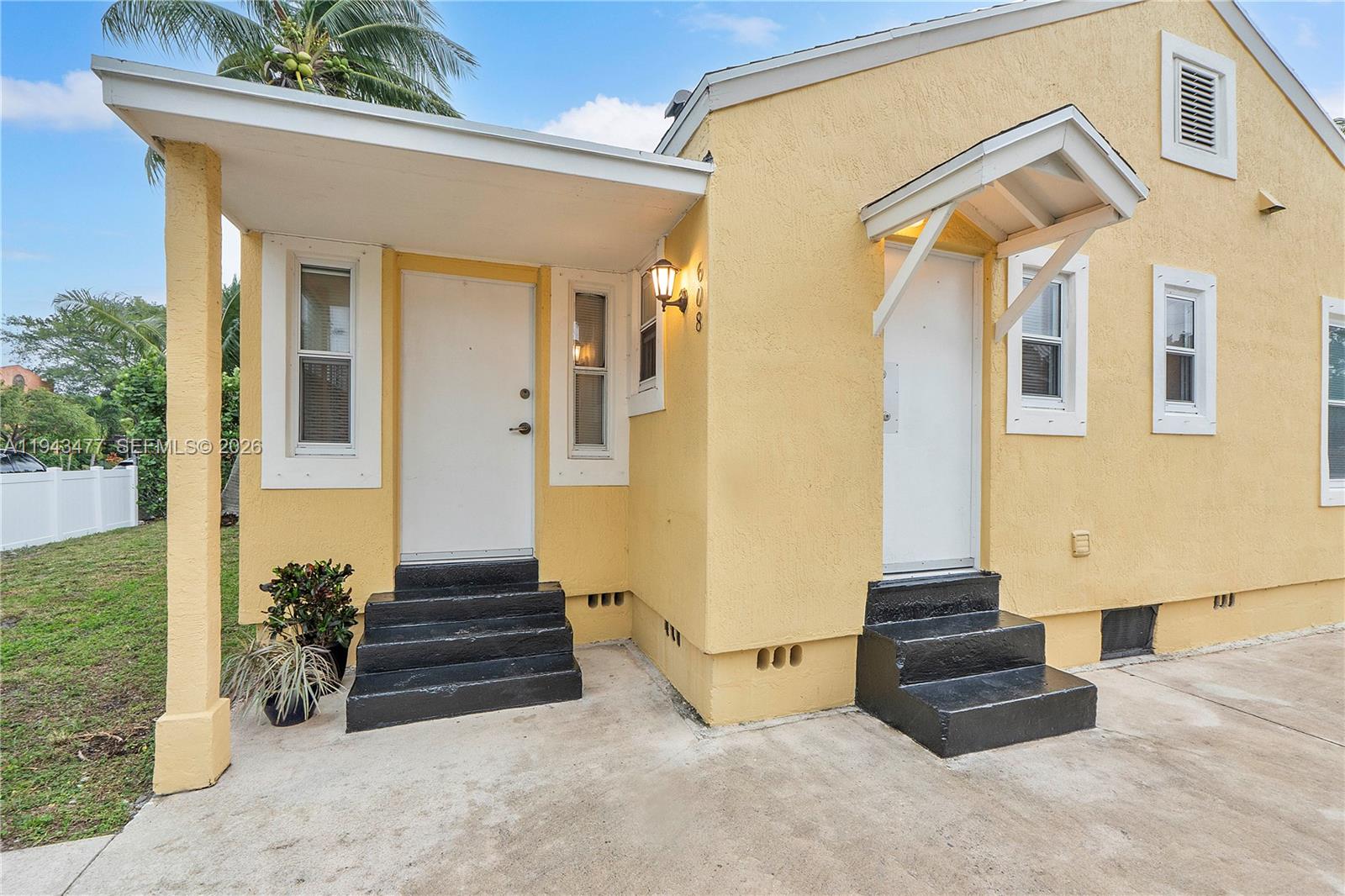   /  1600 кв.футов $ 2026-01-12 0 Фото