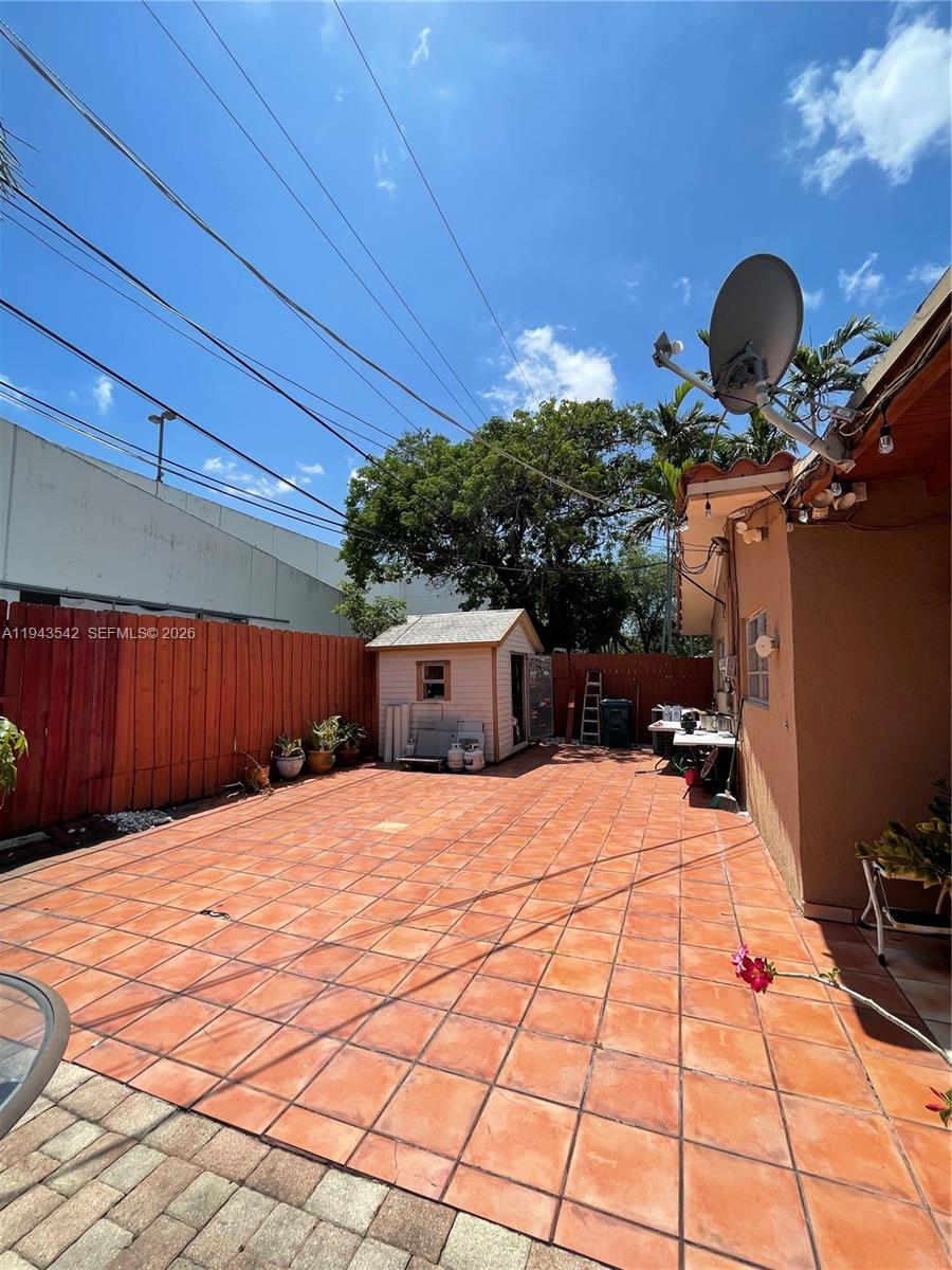   /  2752 кв.футов $ 2026-01-12 0 Фото