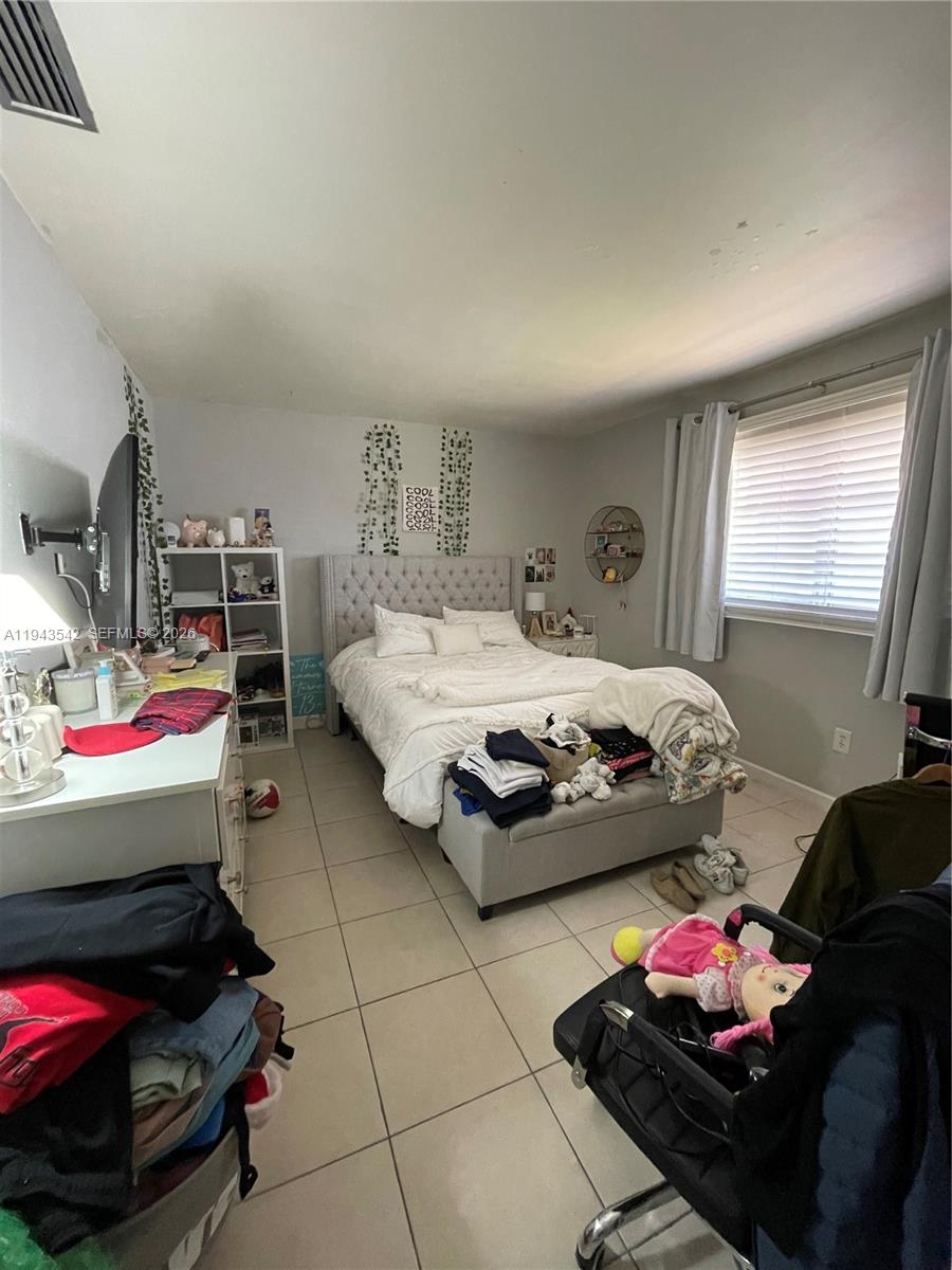   /  2752 кв.футов $ 2026-01-12 0 Фото