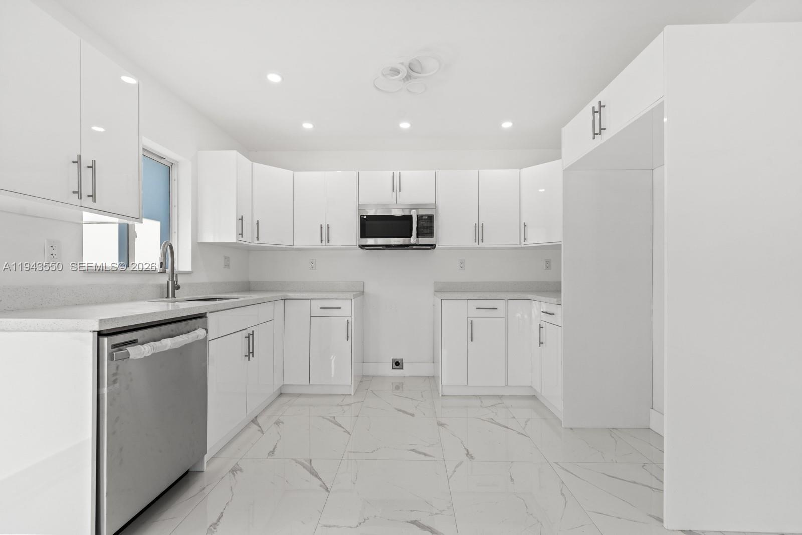   /  0 sq. ft. $ 2026-01-12 0 Photo