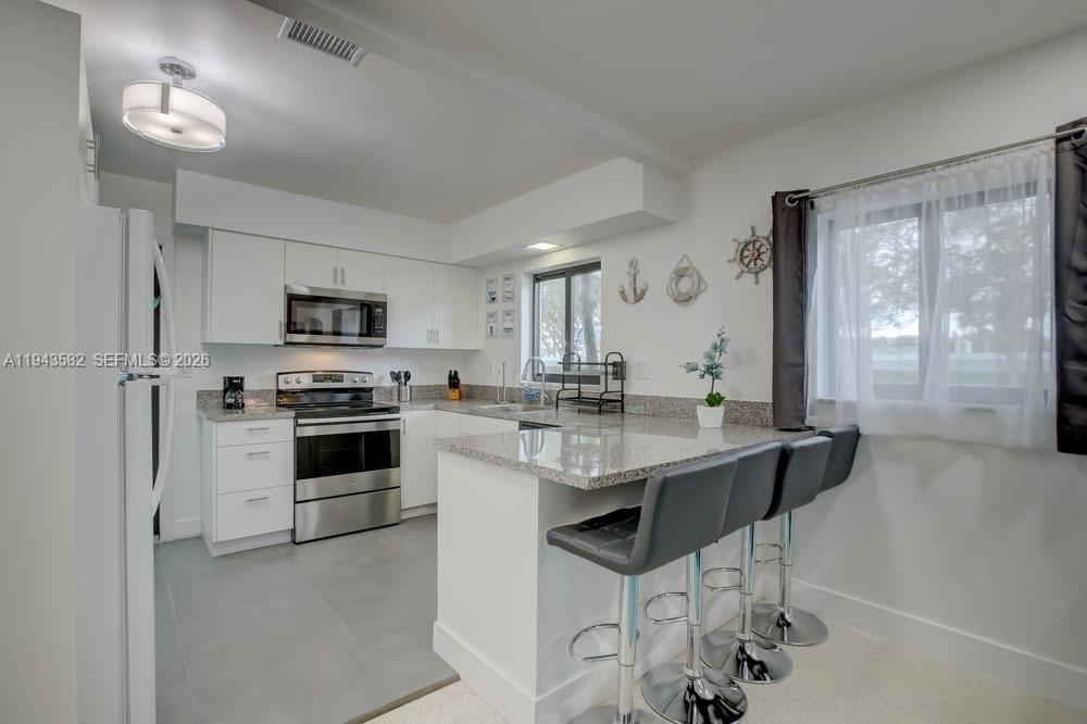   /  1945 sq. ft. $ 2026-01-12 0 Photo