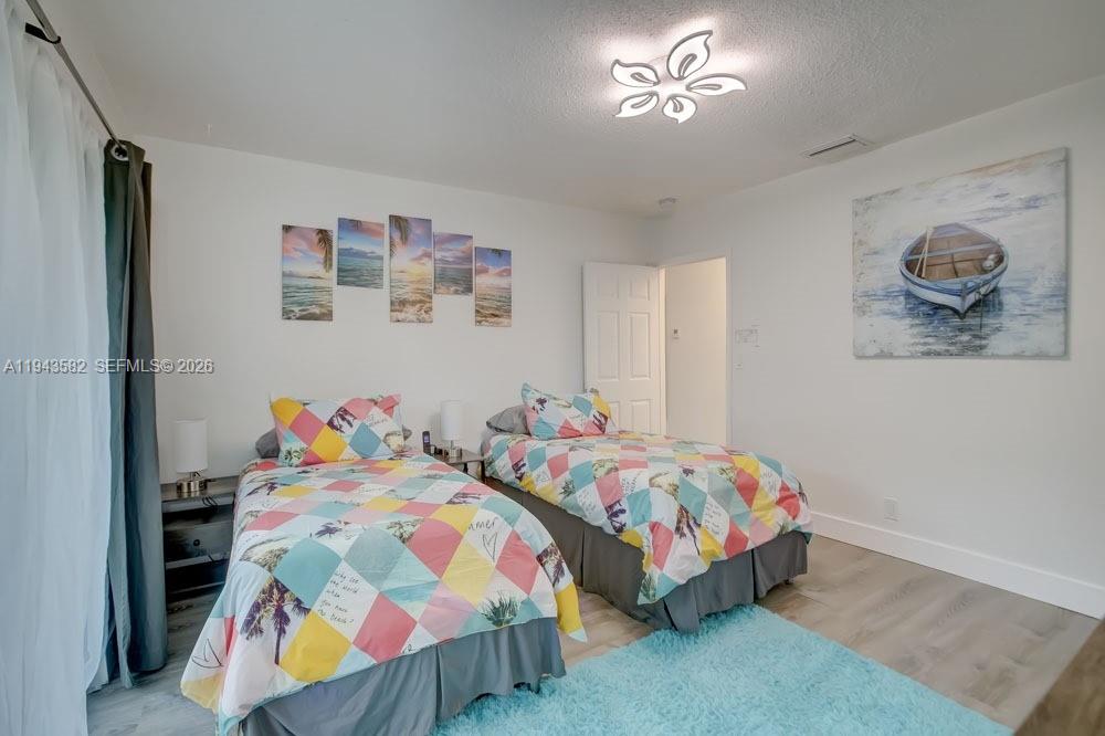   /  1945 sq. ft. $ 2026-01-12 0 Photo