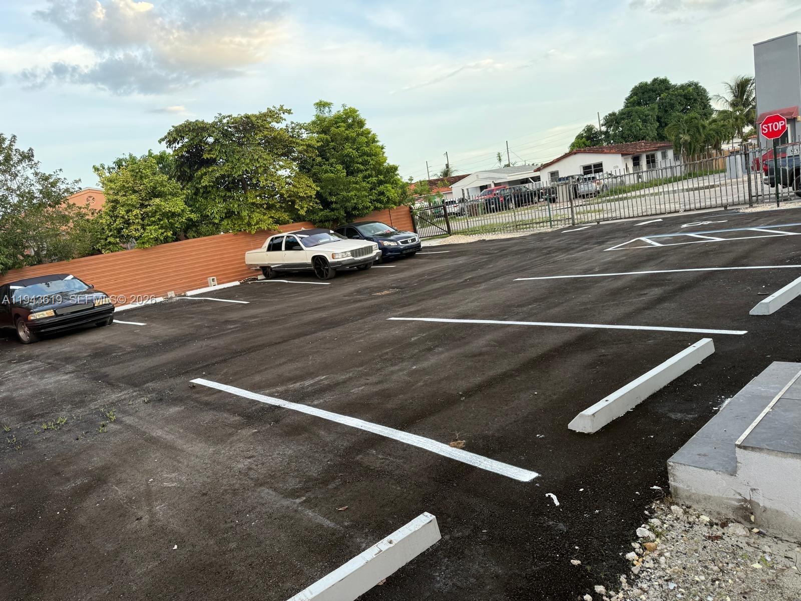   /   кв.футов $ 2026-01-12 0 Фото