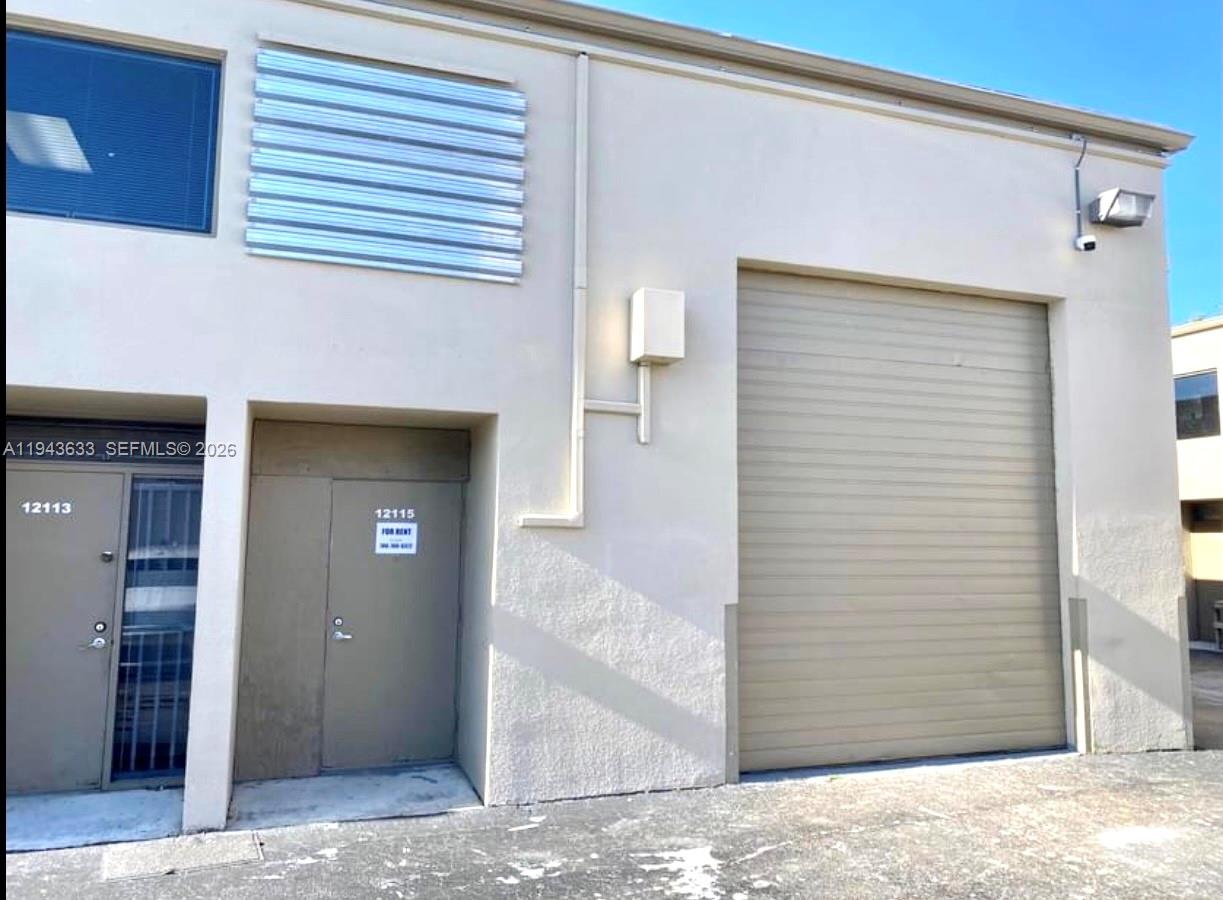   /   кв.футов $ 2026-01-12 0 Фото