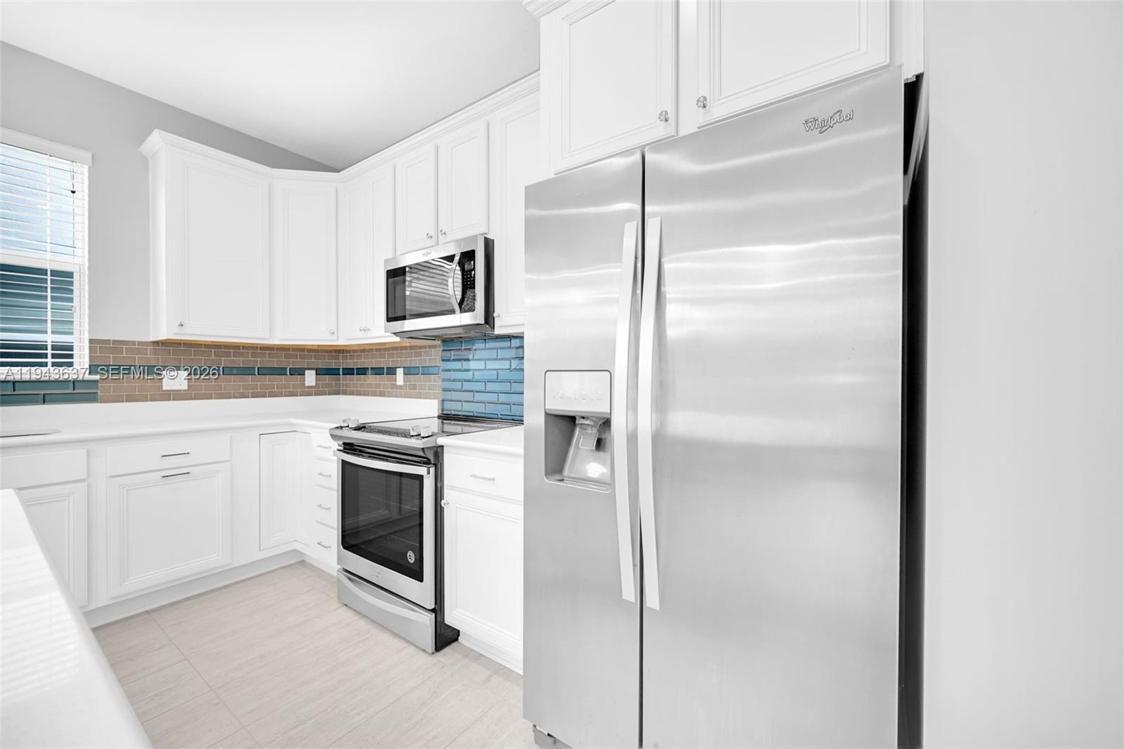 964 3 / 3 1881 кв.футов $ 2026-01-12 0 Фото