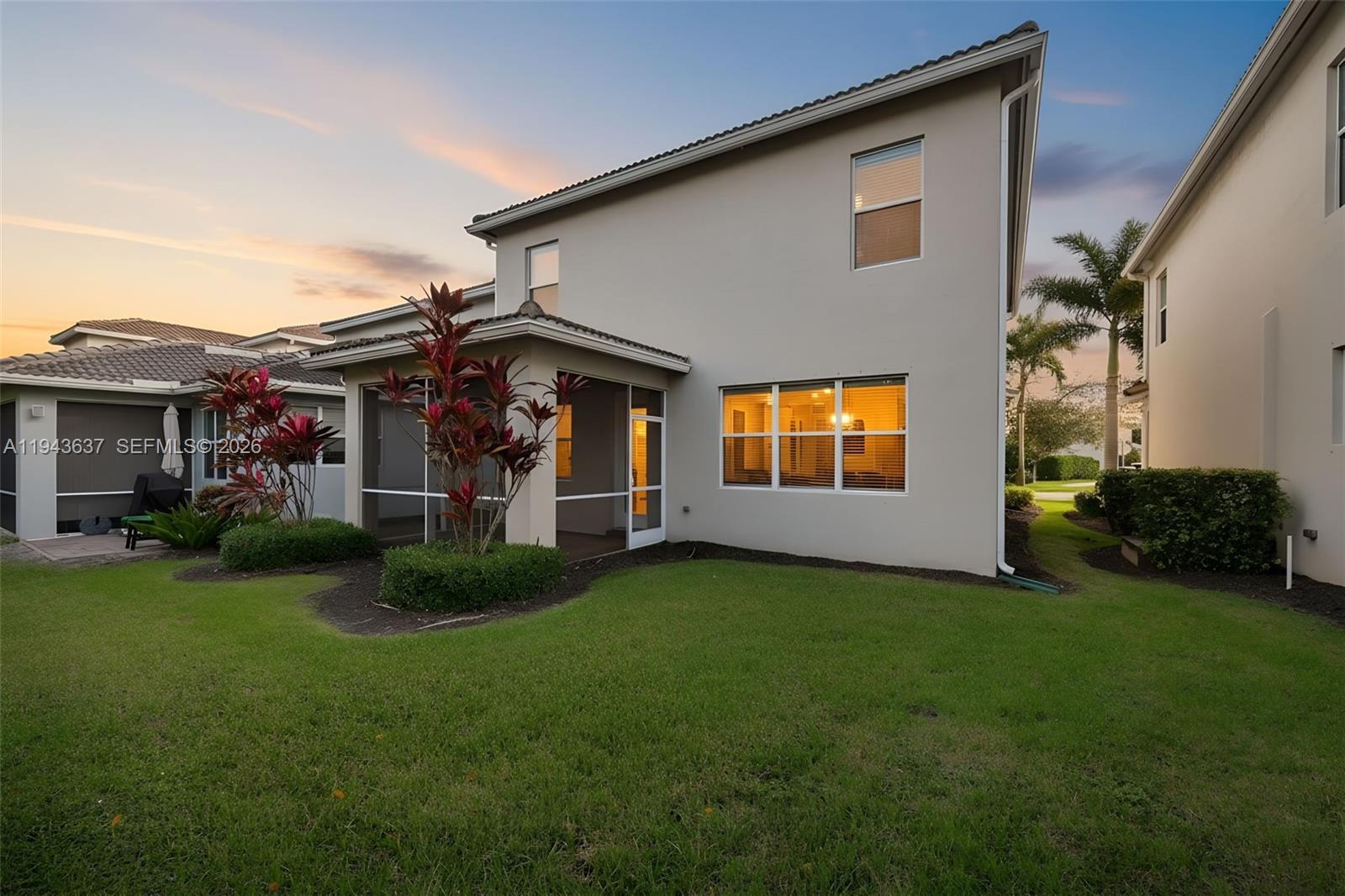 964 3 / 3 1881 кв.футов $ 2026-01-12 0 Фото