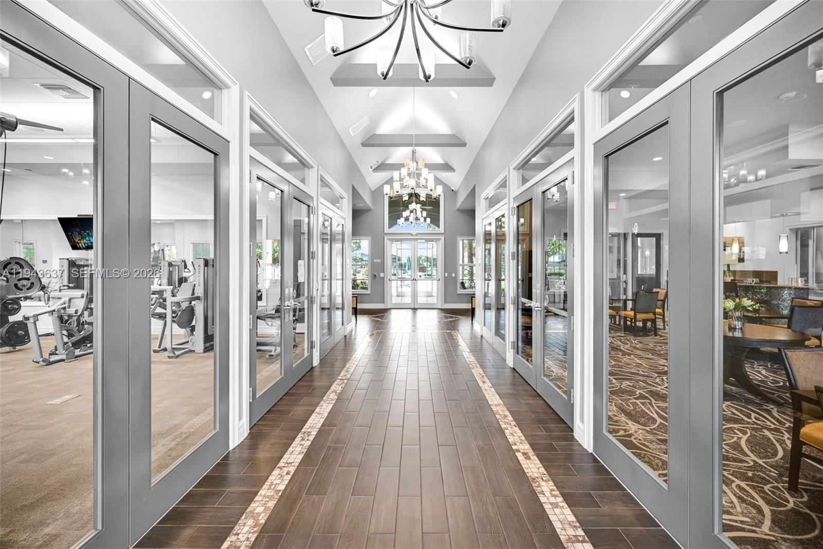 964 3 / 3 1881 кв.футов $ 2026-01-12 0 Фото