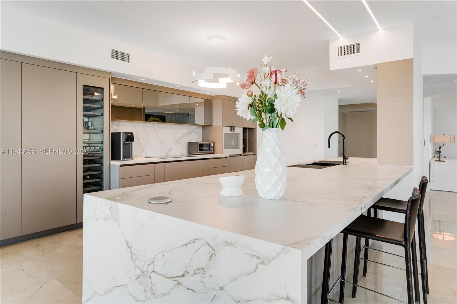 Photo of 3301 183rd St  #3101, Aventura, Florida, 33160 - 