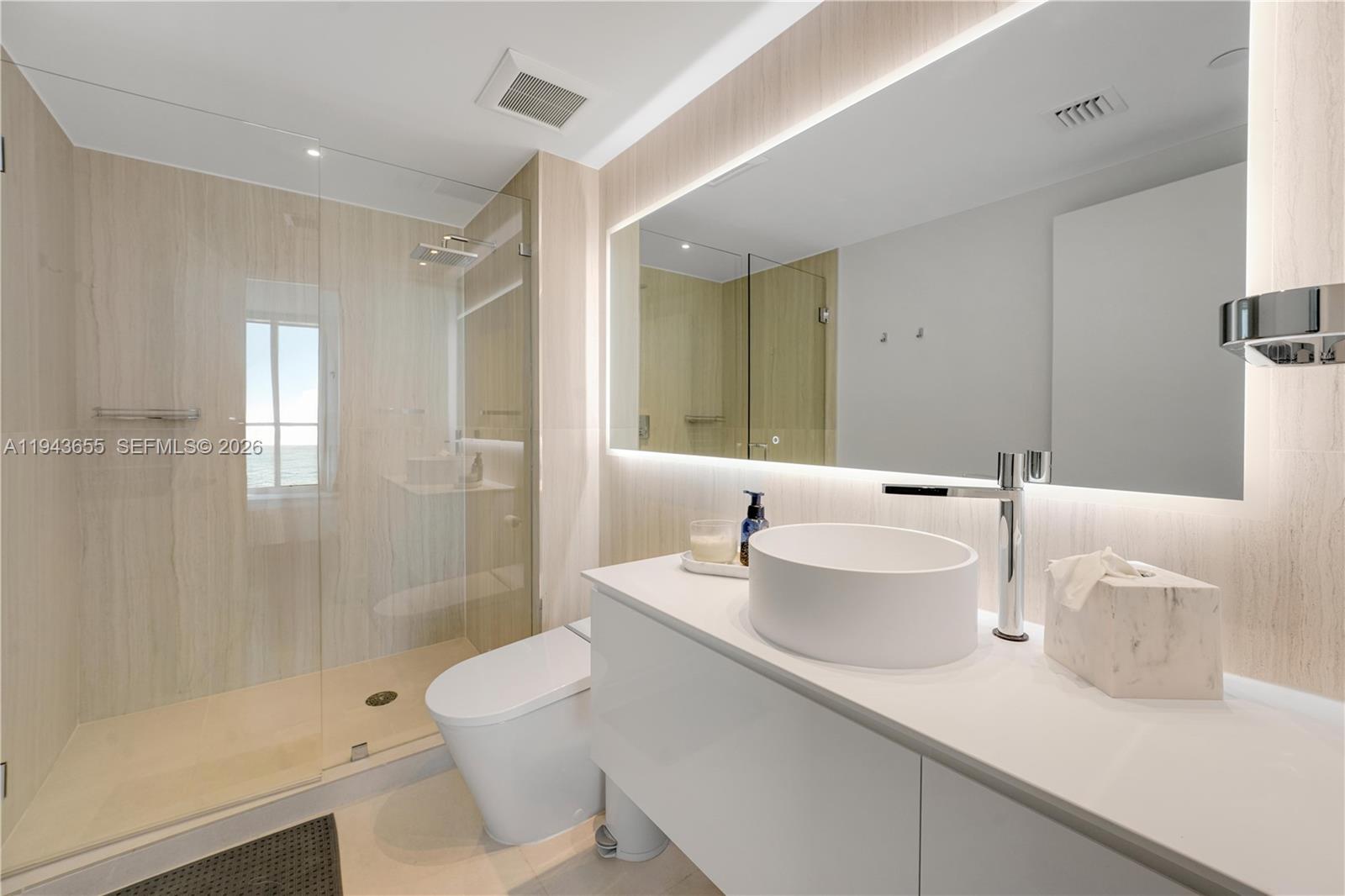 Photo of 3301 183rd St  #3101, Aventura, Florida, 33160 - 