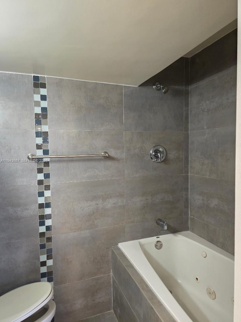 Photo of 2000 Atlantic Shores Blvd  #104, Hallandale Beach, Florida, 33009 - 