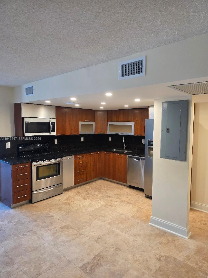 Photo of 2000 Atlantic Shores Blvd  #104, Hallandale Beach, Florida, 33009 - 