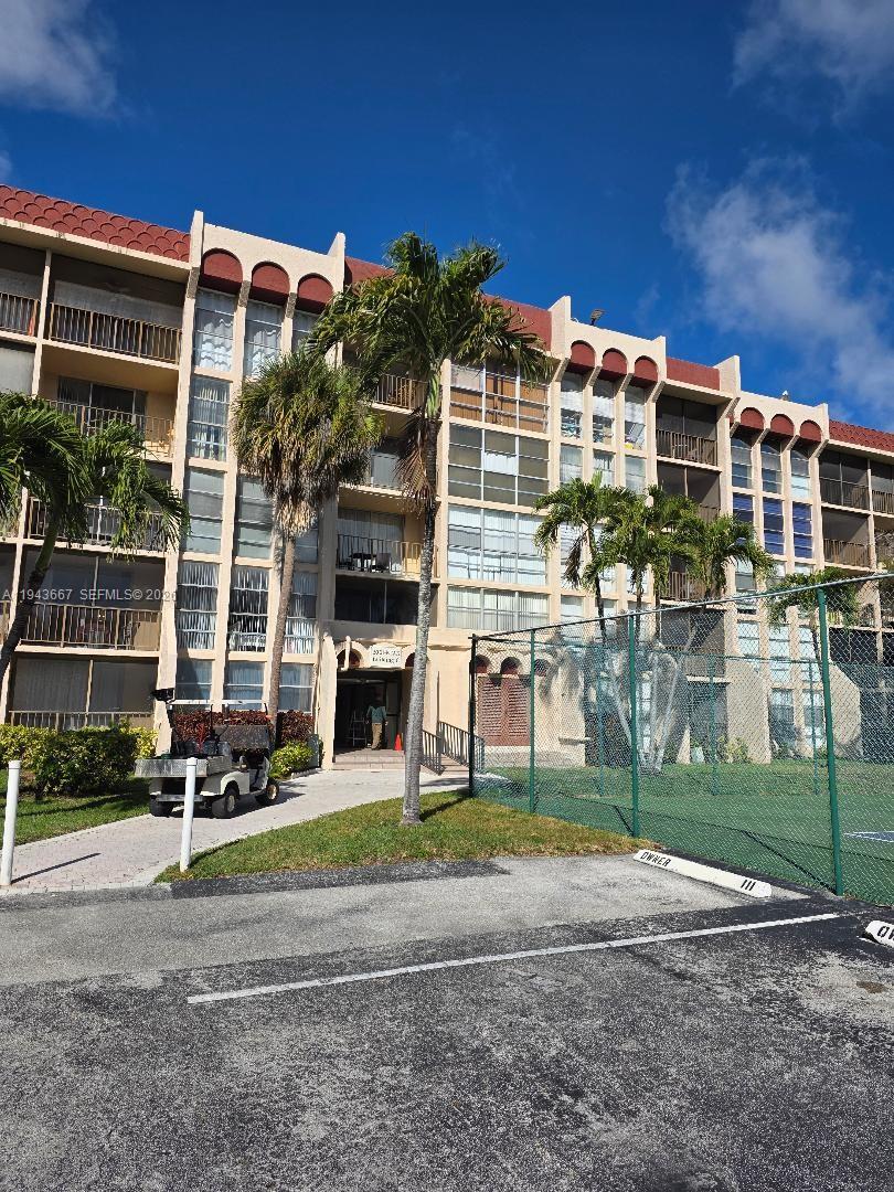Photo of 2000 Atlantic Shores Blvd  #104, Hallandale Beach, Florida, 33009 - 