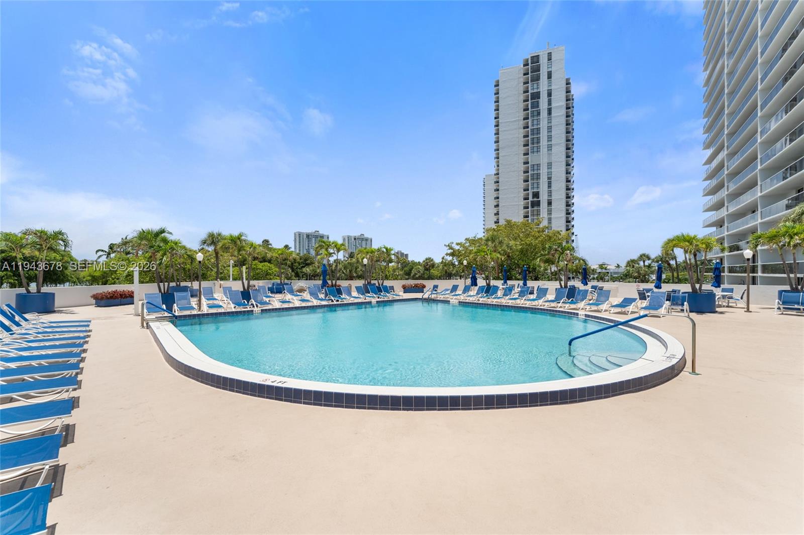 Photo of 3731 country Club DR #921, Aventura, Florida, 33180 -
