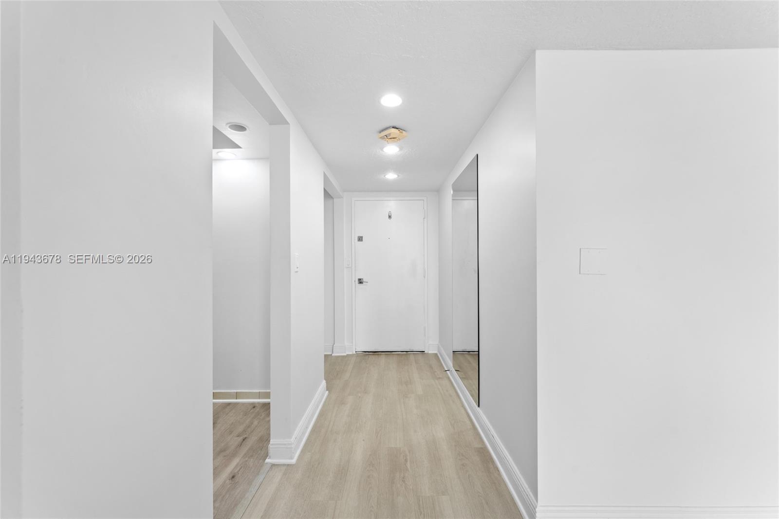 Photo of 3731 country Club DR #921, Aventura, Florida, 33180 -