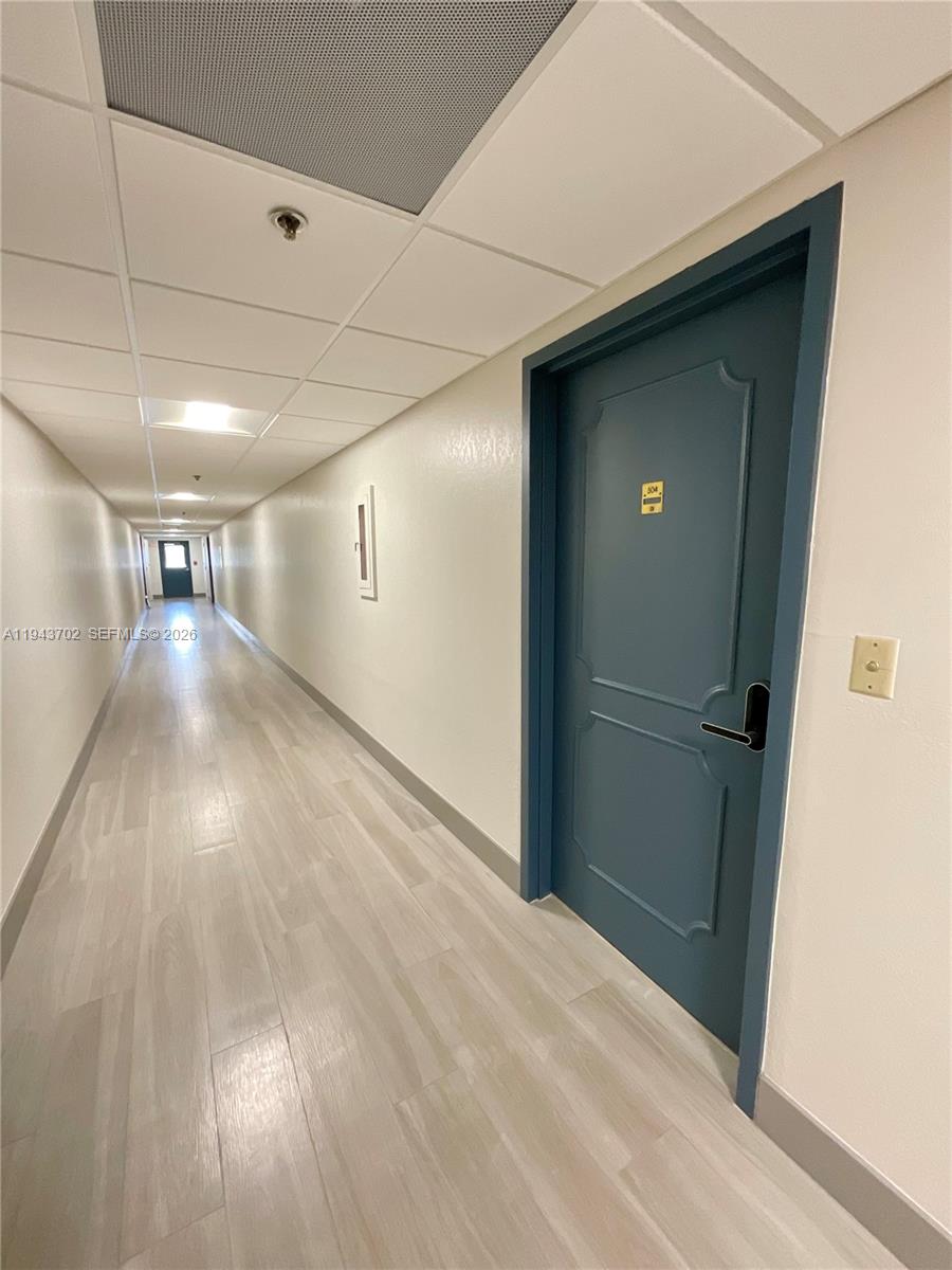 304 2 / 2 1100 sq. ft. $ 2026-01-12 0 foto