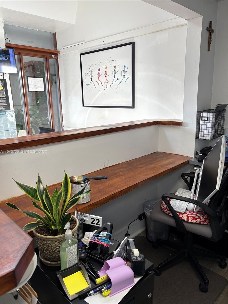   /   sq. ft. $ 2026-01-12 0 foto