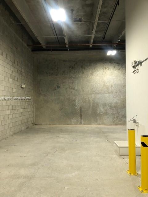 161  /   sq. ft. $ 2026-01-12 0 foto