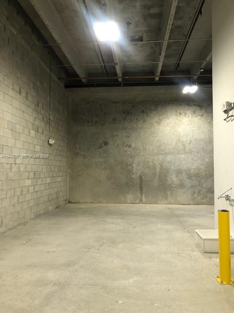 161  /   sq. ft. $ 2026-01-12 0 foto