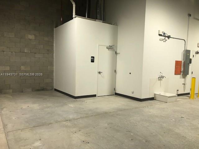 161  /   sq. ft. $ 2026-01-12 0 foto