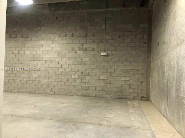 161  /   sq. ft. $ 2026-01-12 0 foto