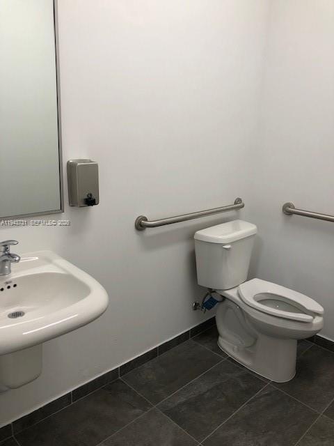 161  /   sq. ft. $ 2026-01-12 0 foto