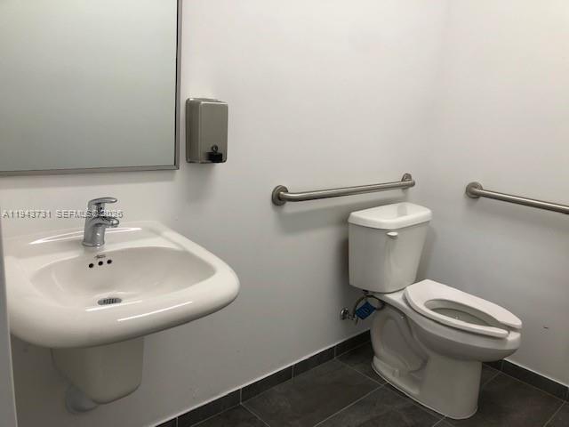 161  /   sq. ft. $ 2026-01-12 0 foto