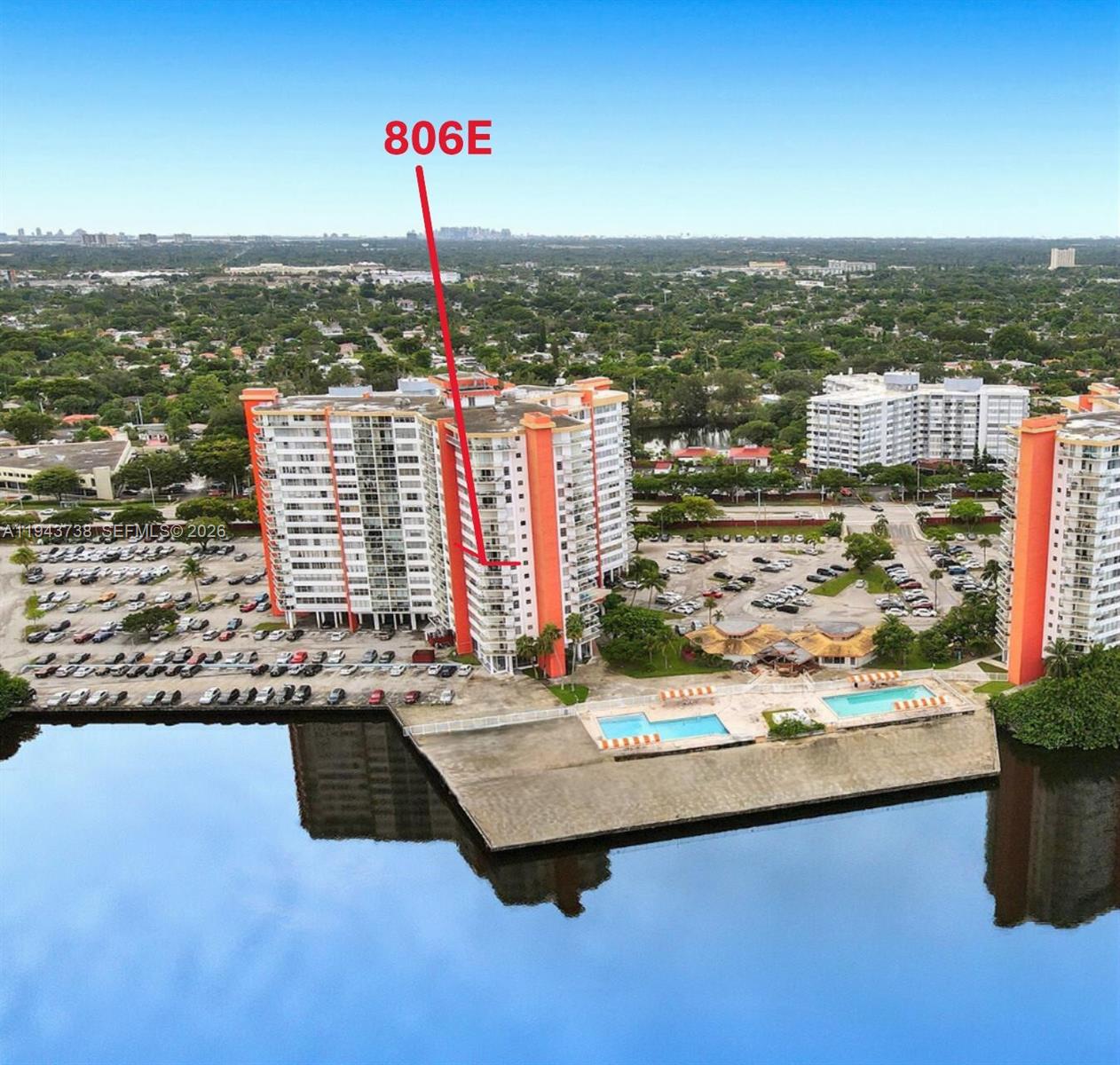 Ver detalles 806E 2 / 2 1140 sq. ft. $ 2026-02-09 0 foto