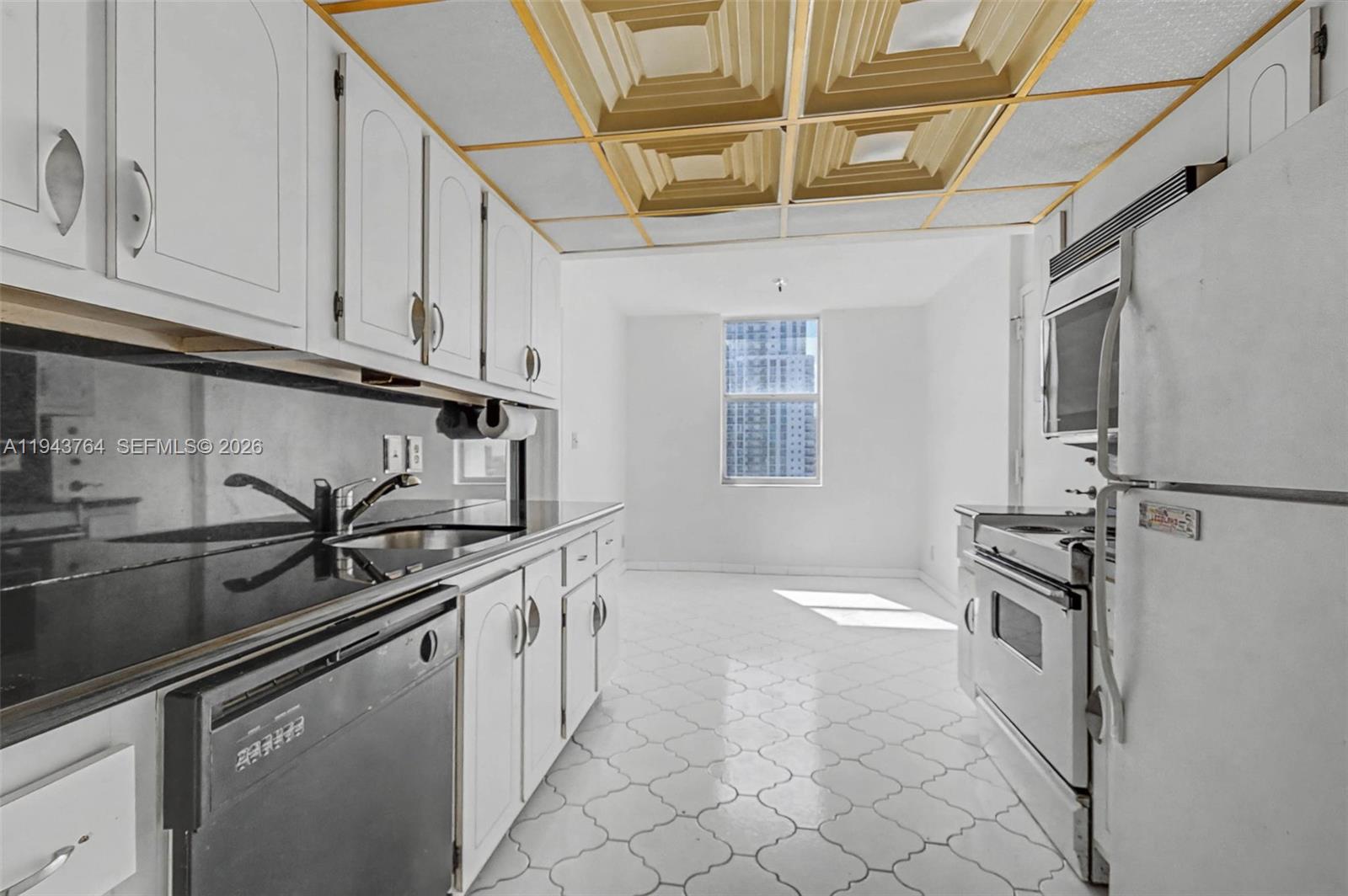 Photo of 1865 Ocean Dr  #14M, Hallandale Beach, Florida, 33009 - 