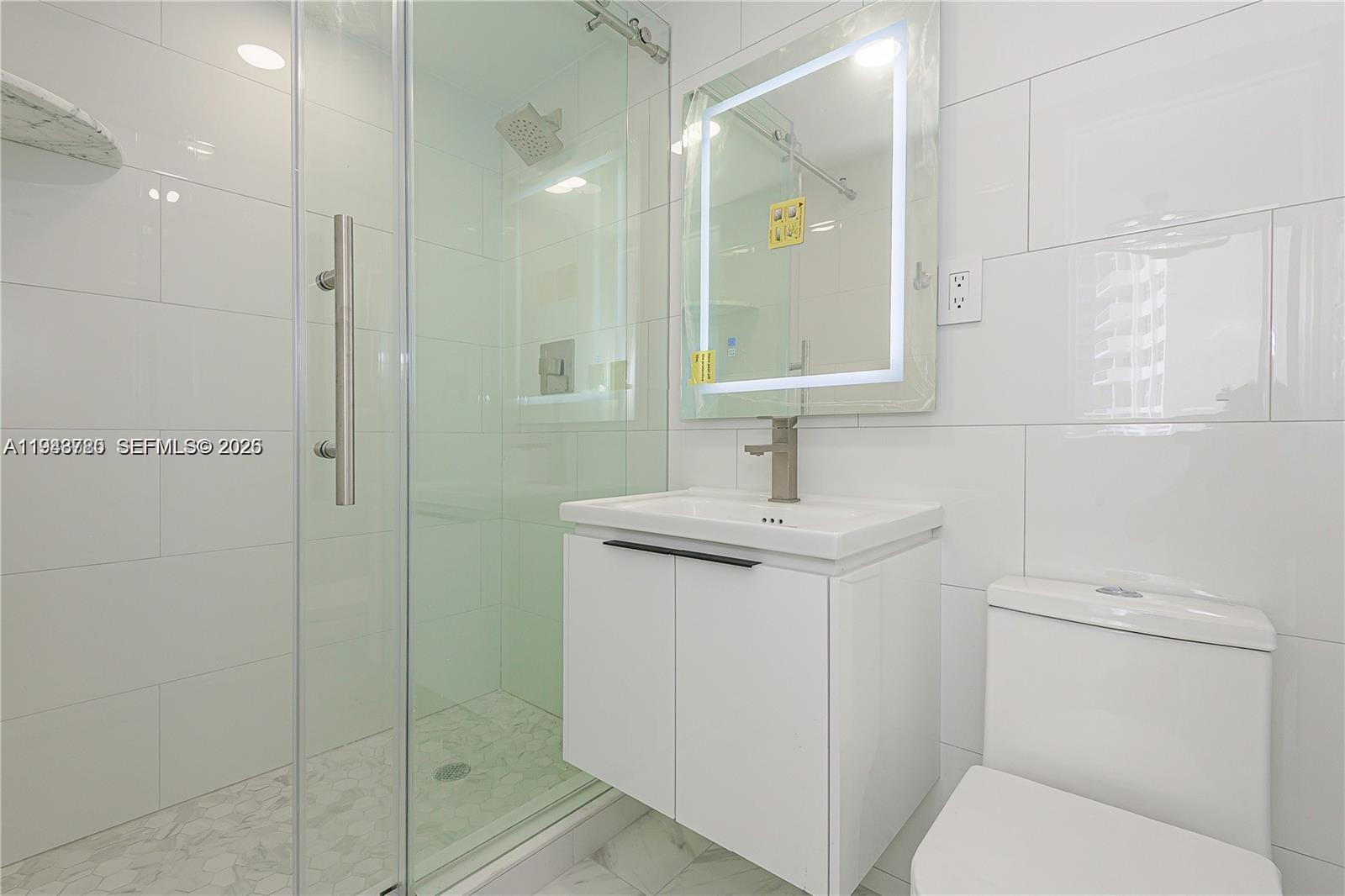 Photo of 3180 Ocean Dr  #706, Hallandale Beach, Florida, 33009 - 