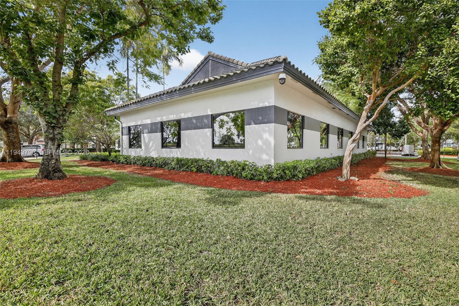   /   sq. ft. $ 2026-01-12 0 Photo