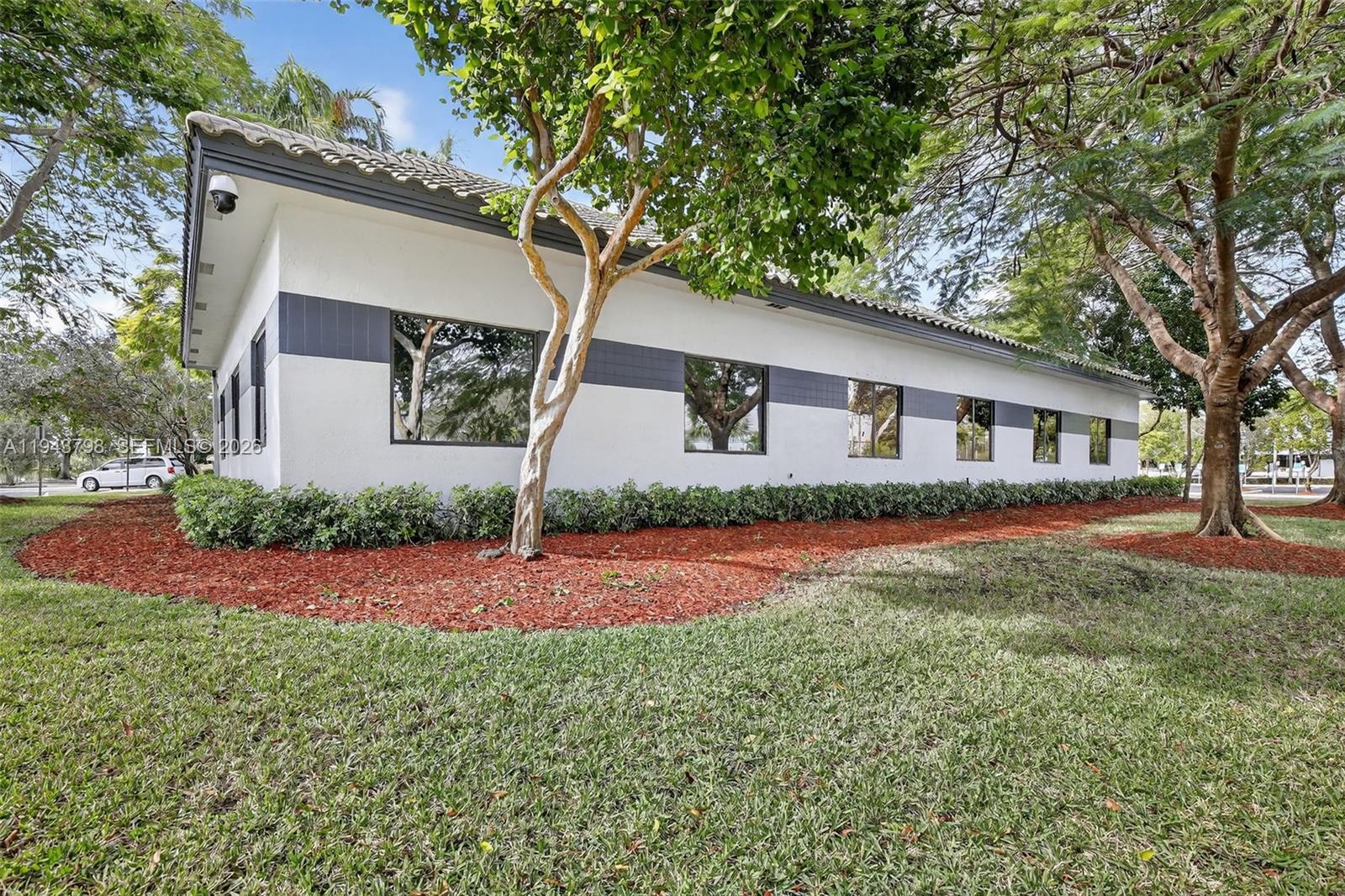   /   sq. ft. $ 2026-01-12 0 Photo