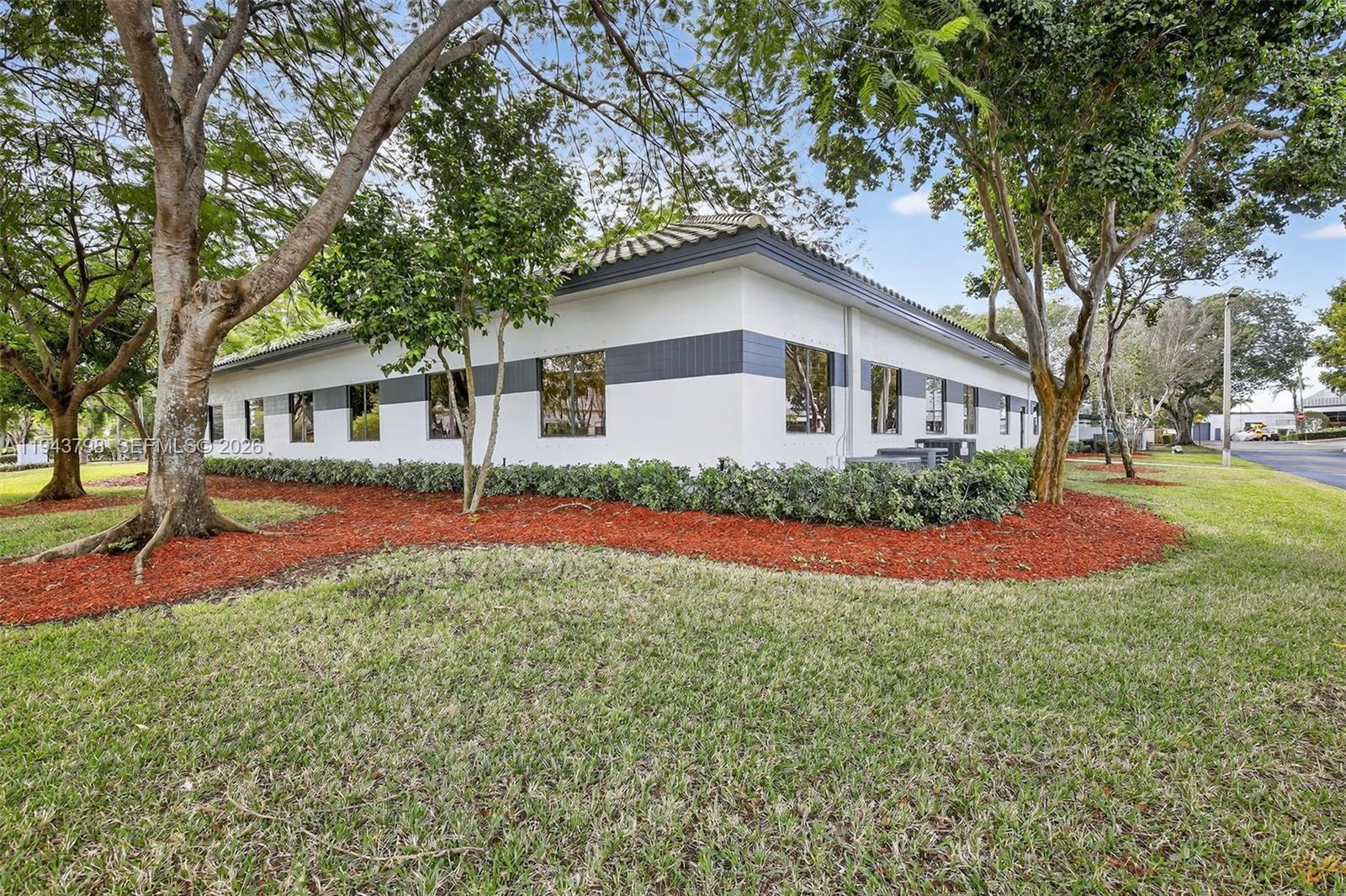   /   sq. ft. $ 2026-01-12 0 Photo