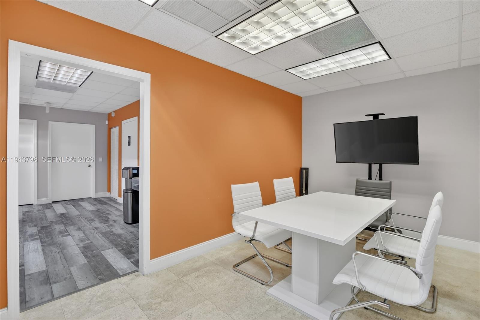   /   sq. ft. $ 2026-01-12 0 Photo