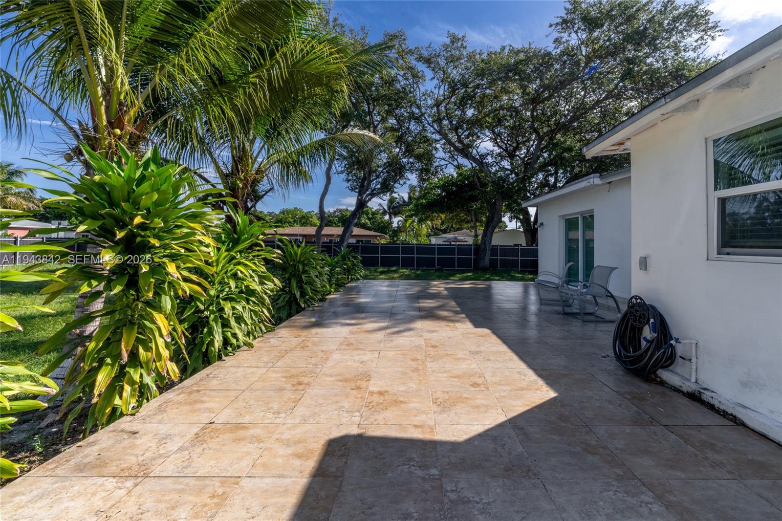   /   sq. ft. $ 2026-01-12 0 foto