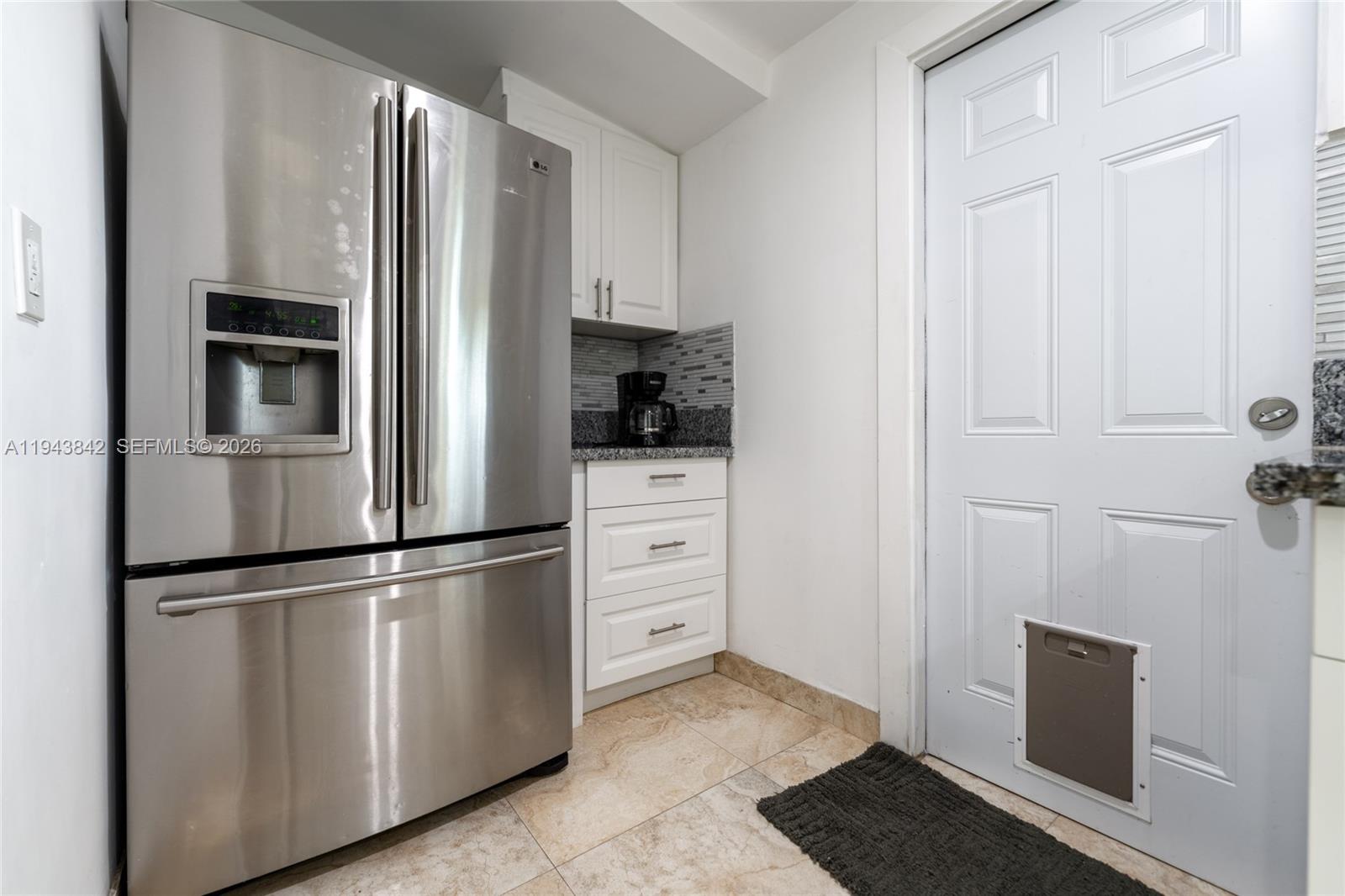   /   sq. ft. $ 2026-01-12 0 foto