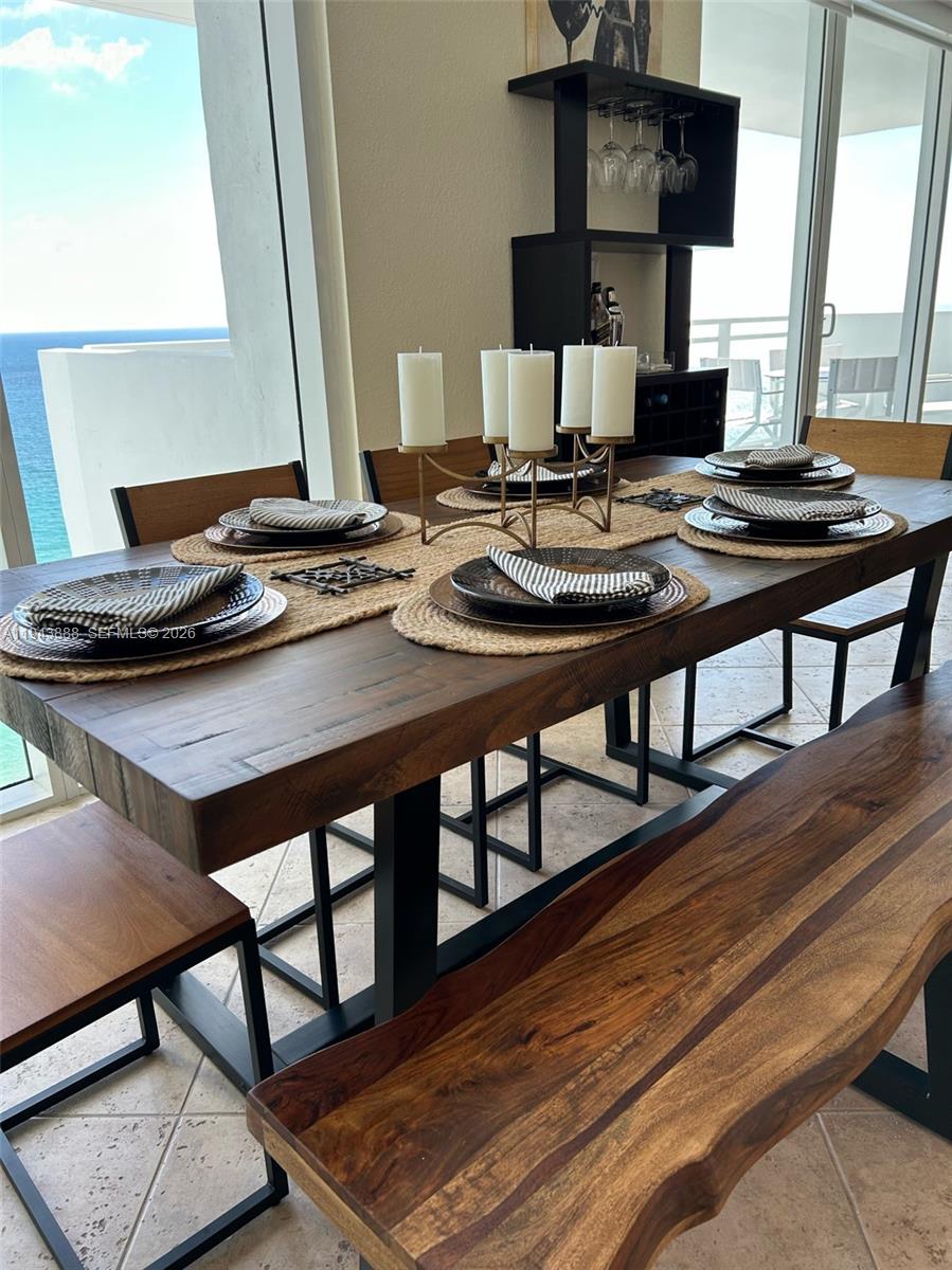 Photo of 2030 Ocean Dr  #1820, Hallandale Beach, Florida, 33009 - 