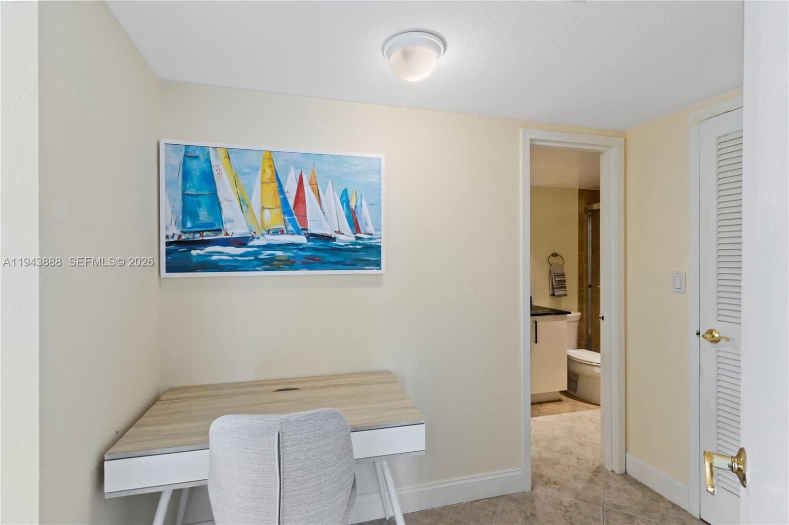 Photo of 2030 Ocean Dr  #1820, Hallandale Beach, Florida, 33009 - 